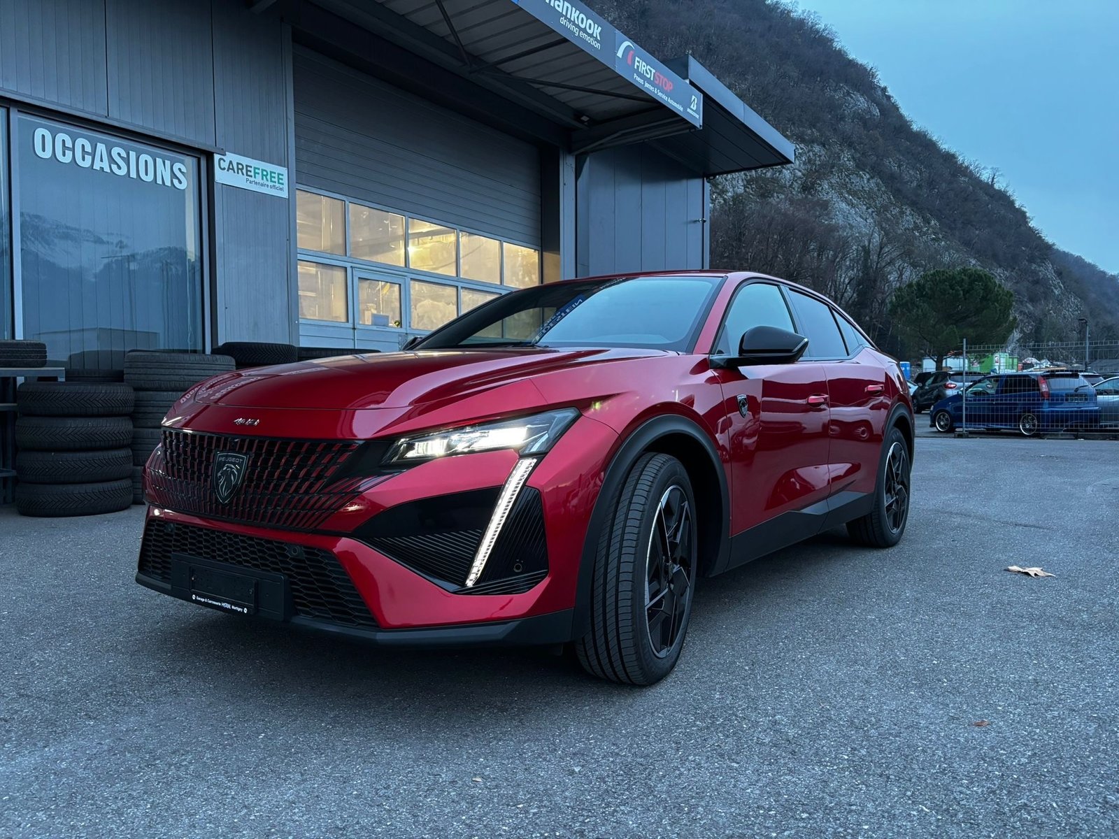 PEUGEOT 408 1.6 PHEV 180 GT