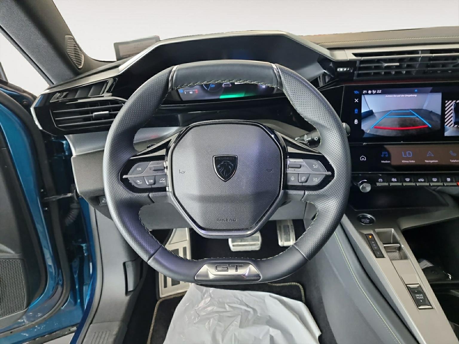PEUGEOT 408 1.6 PHEV 225 GT, Plug-in-Hybrid Benzin/Elektro, Occasion / Gebraucht, Automatik - 7