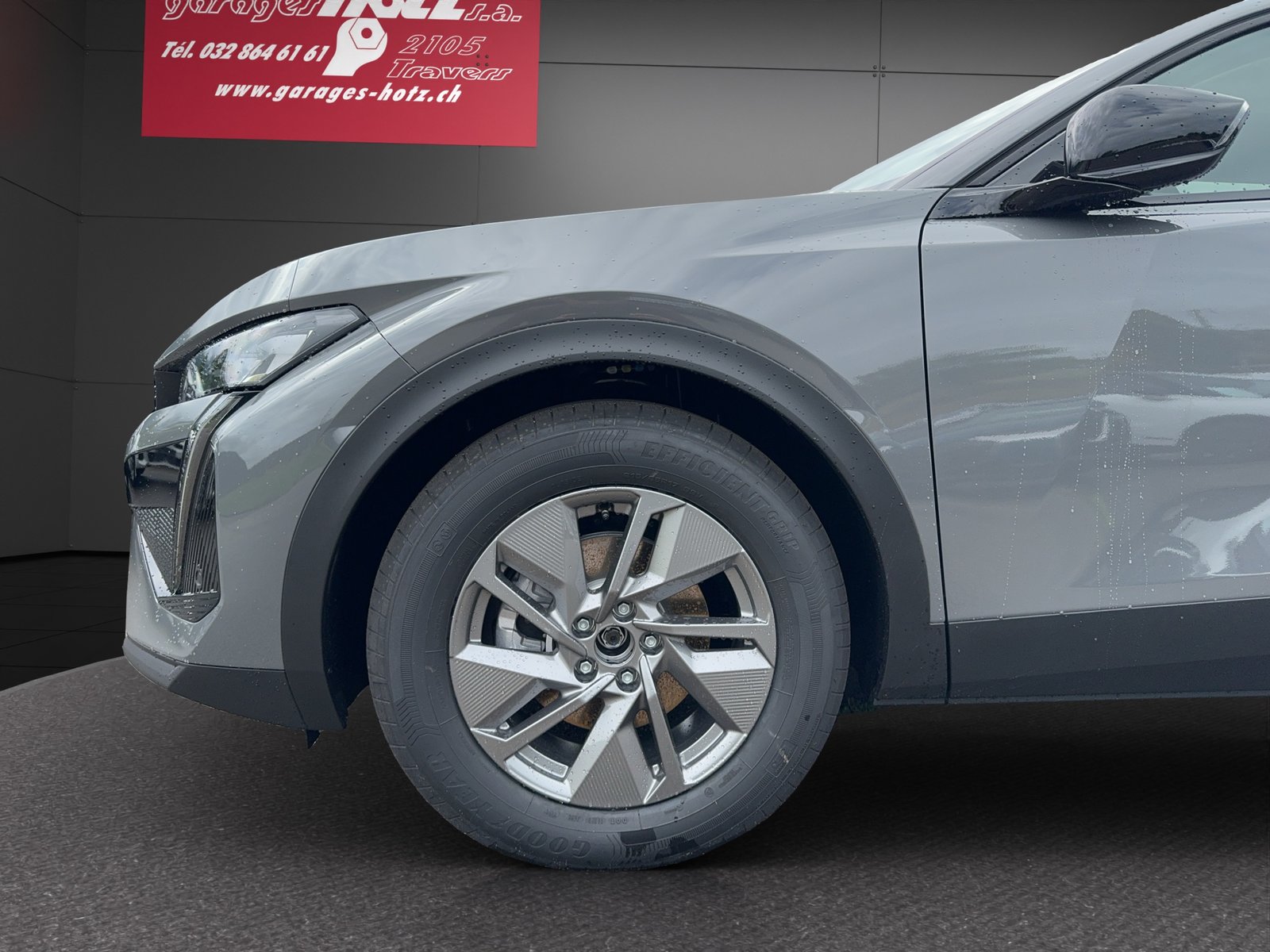 PEUGEOT 408 1.2 HEV Allure, Hybride Léger Essence/Électricité, Voiture de démonstration, Automatique - 4