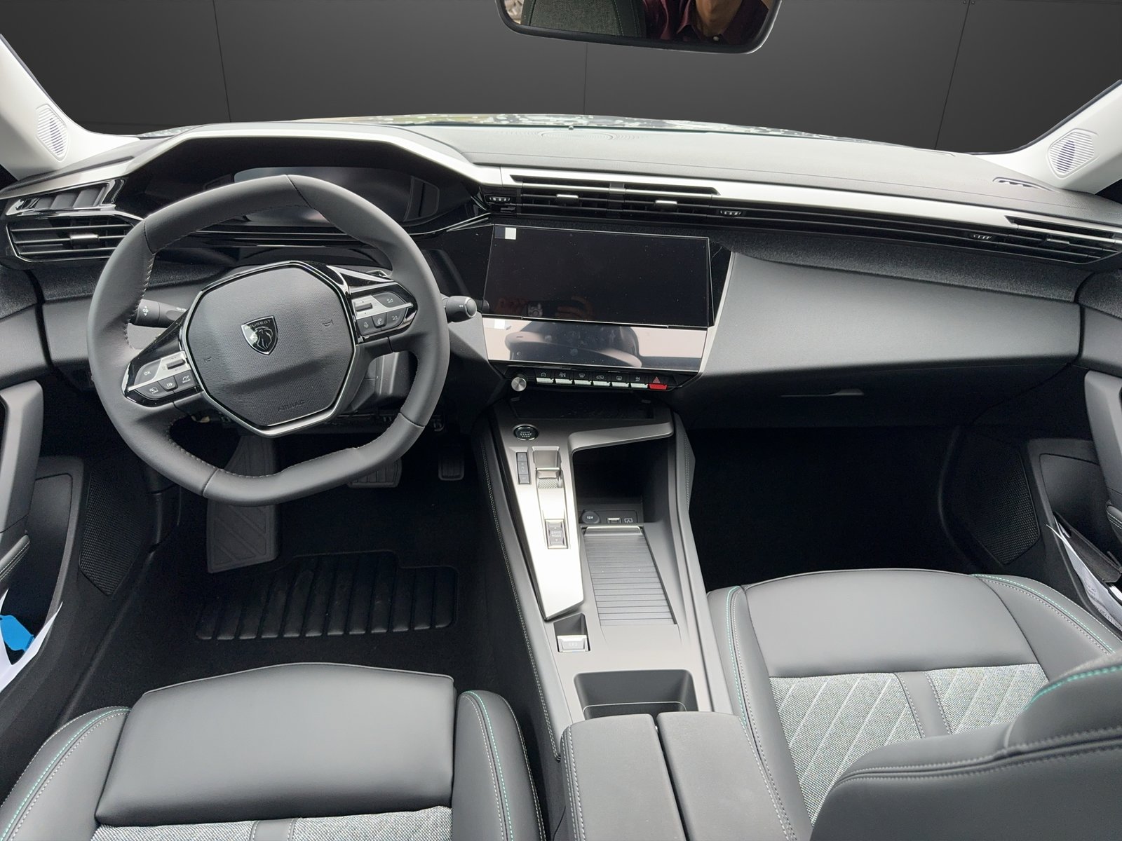 PEUGEOT 408 1.2 HEV Allure, Hybride Léger Essence/Électricité, Voiture de démonstration, Automatique - 7