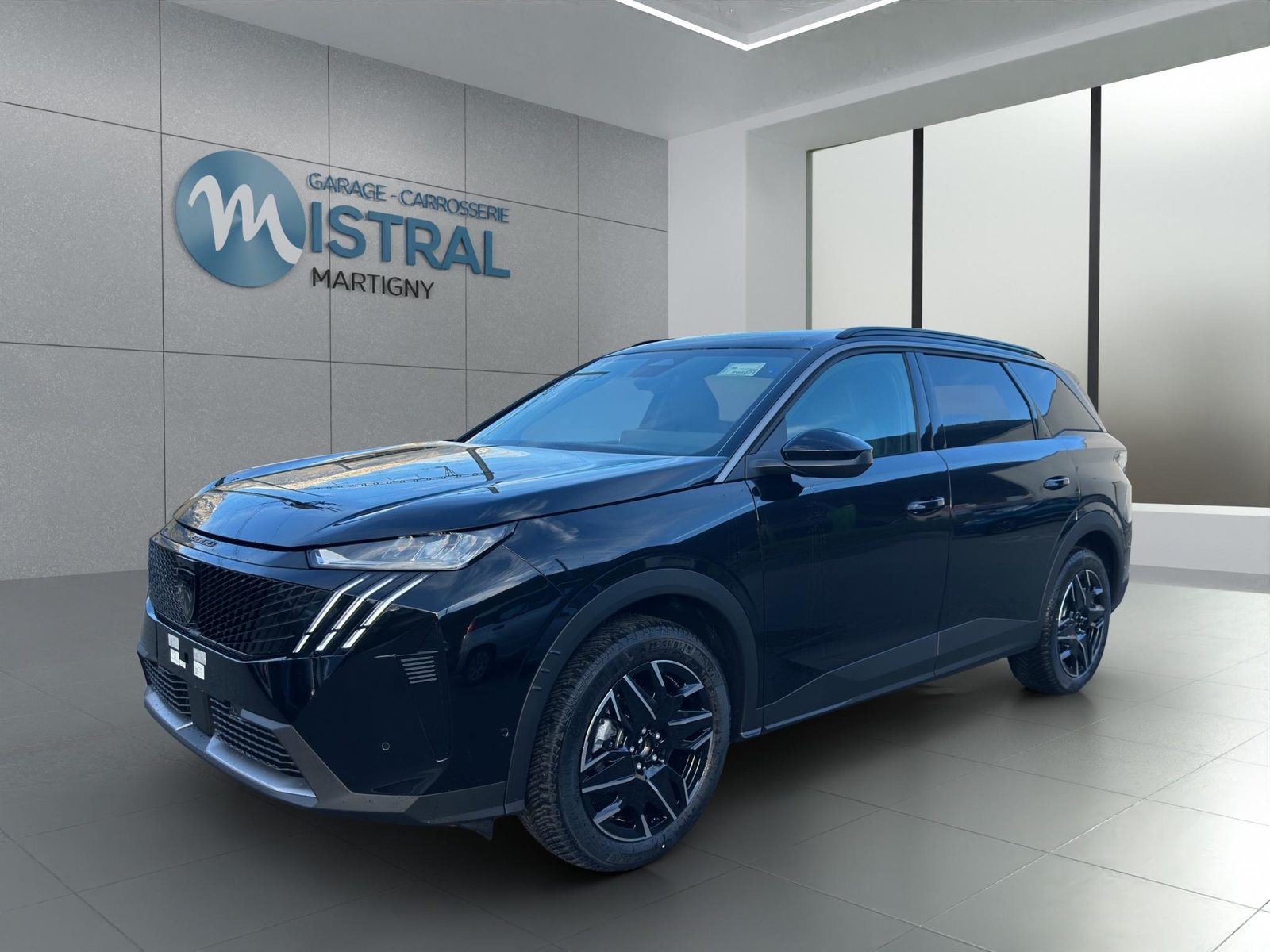 PEUGEOT 5008 1.2 Hybrid Allure Premium