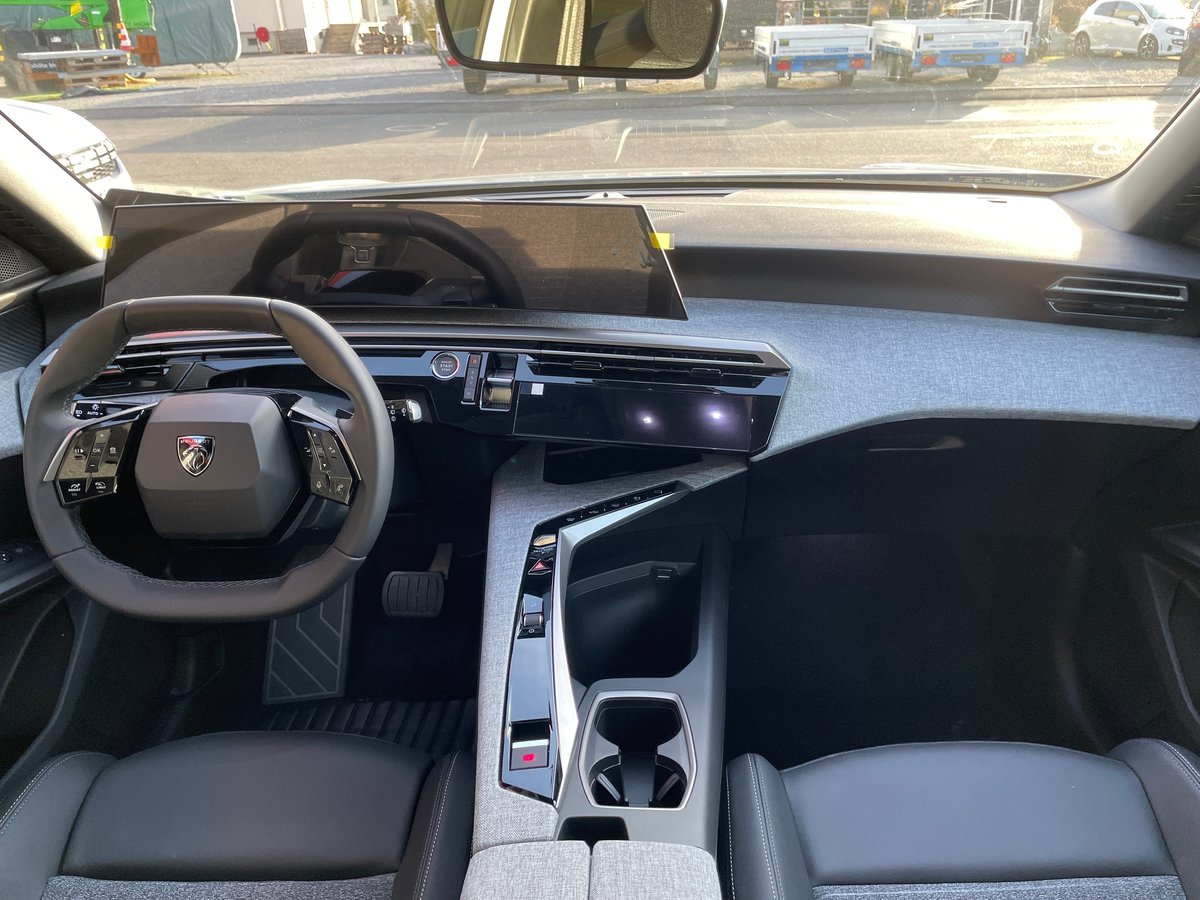 PEUGEOT 5008 145 Hybrid e-DCS6 Allure Premium, Essence, Voiture nouvelle, Automatique - 7