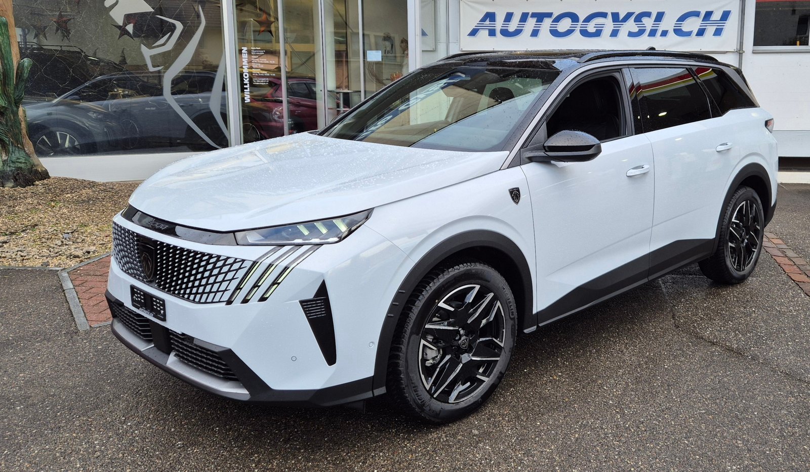 PEUGEOT 5008 210 73kWh GT Exclusive / Helvetia, Elektro, Neuwagen, Automatik - 2