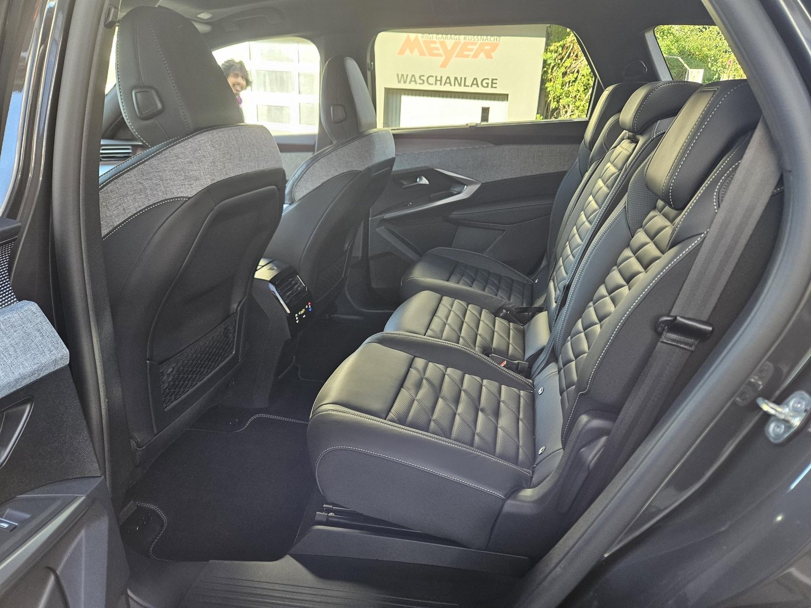 PEUGEOT 5008 e-Launch Edition AWD, Électrique, Voiture nouvelle, Automatique - 7