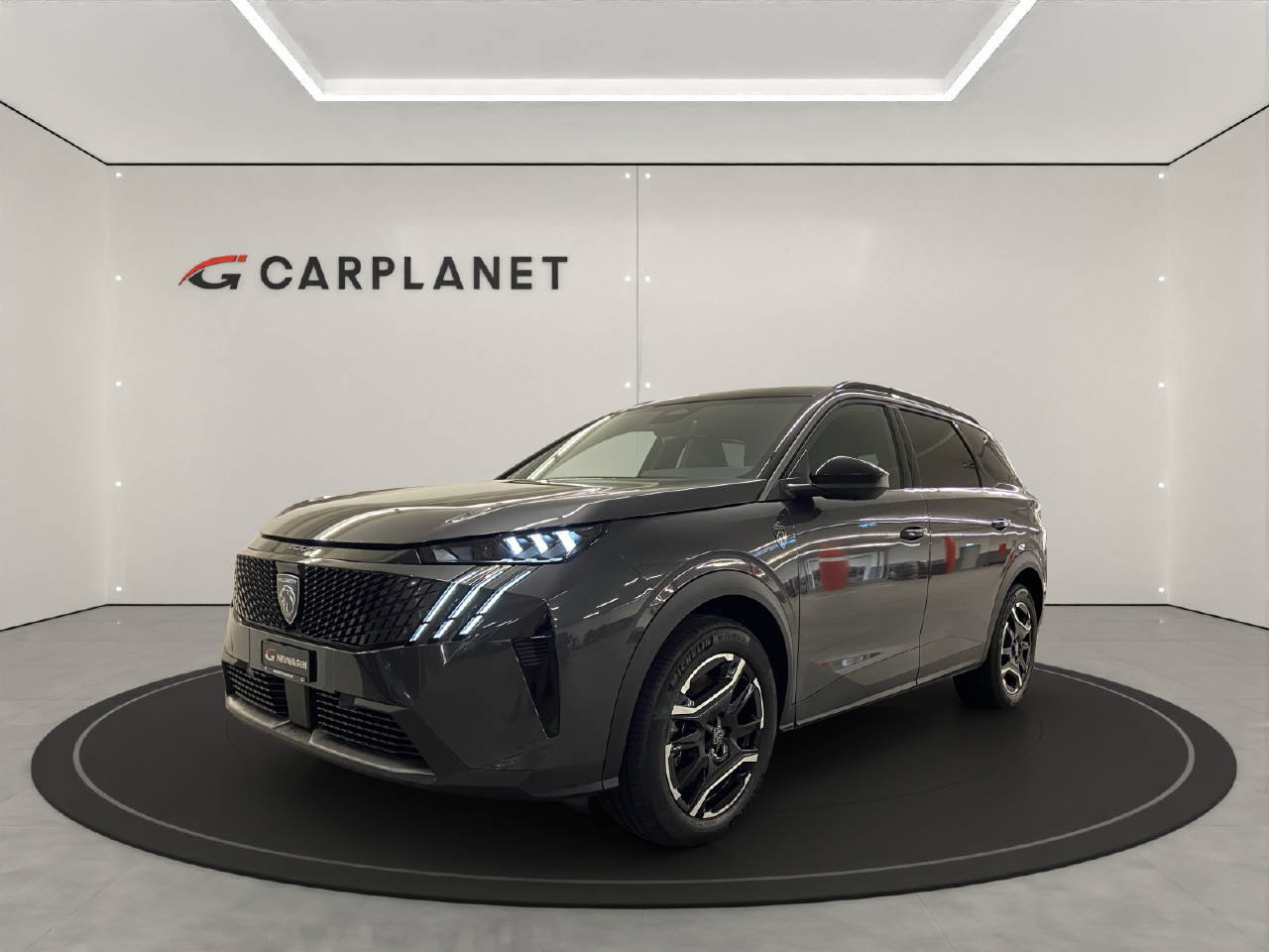 PEUGEOT 5008 1.6 PHEV GT