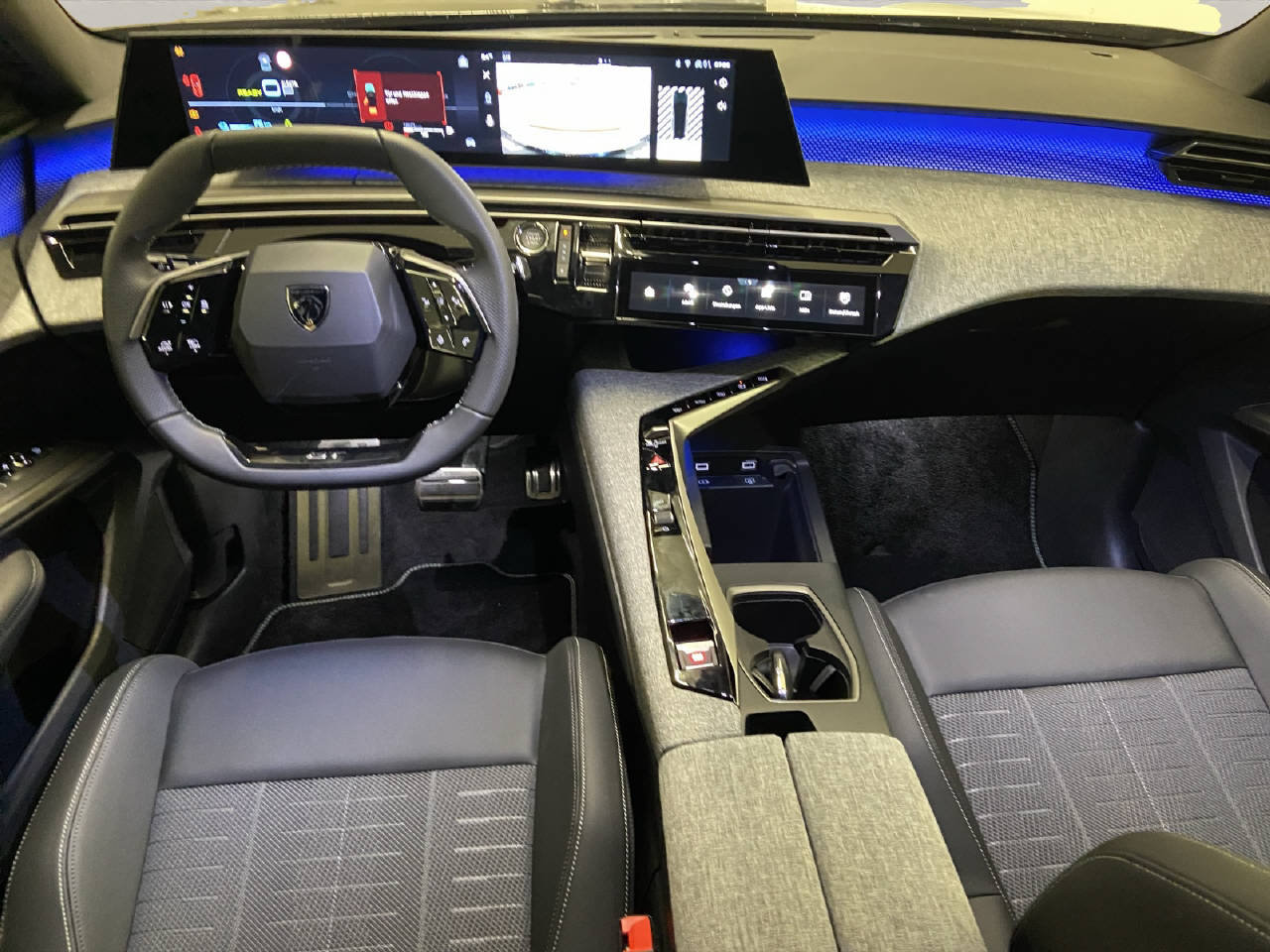 PEUGEOT 5008 1.6 PHEV GT, Hybride Rechargeable Essence/Électricité, Voiture nouvelle, Automatique - 6