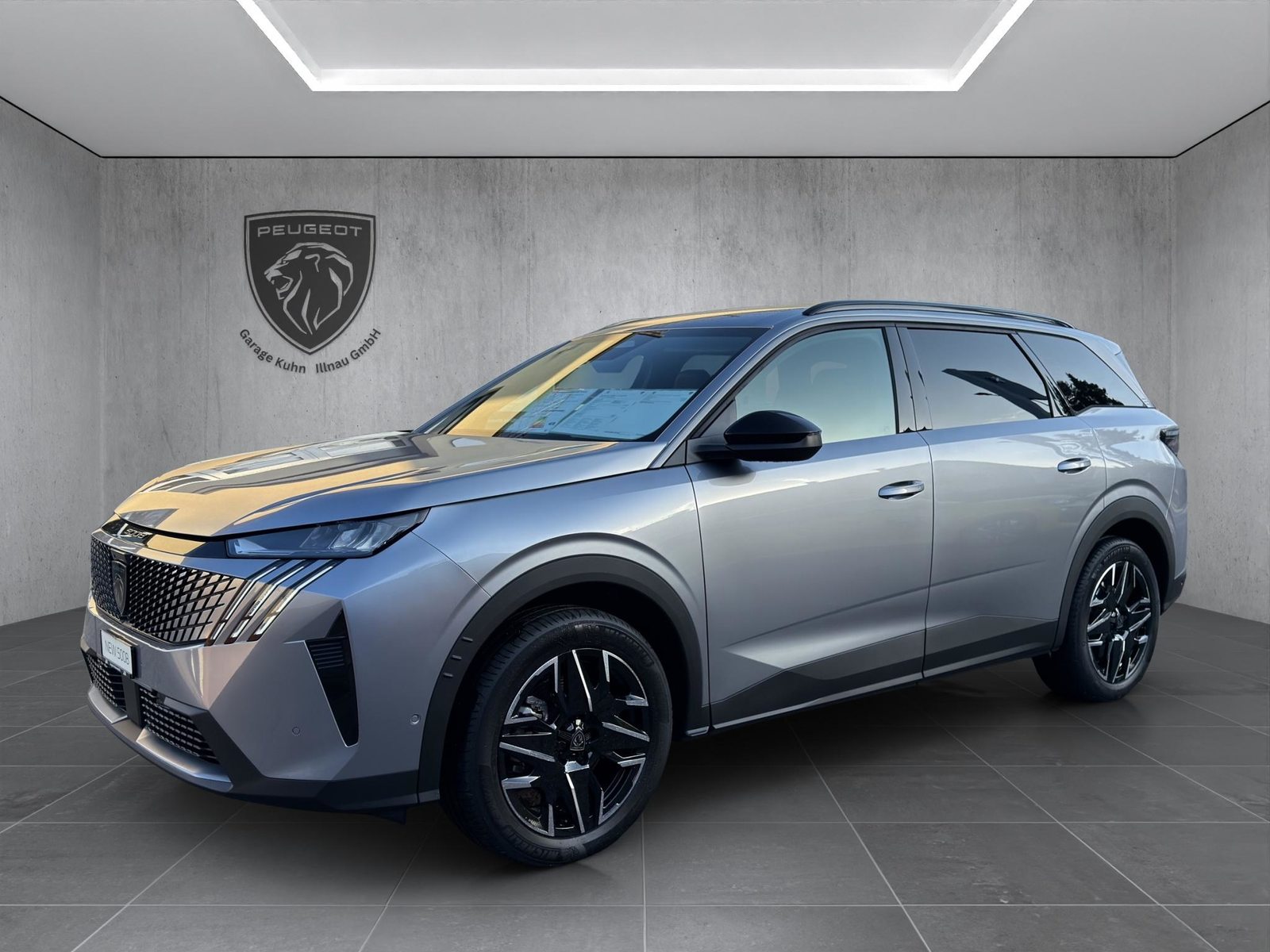 PEUGEOT 5008 1.2 Hybrid Allure Premium