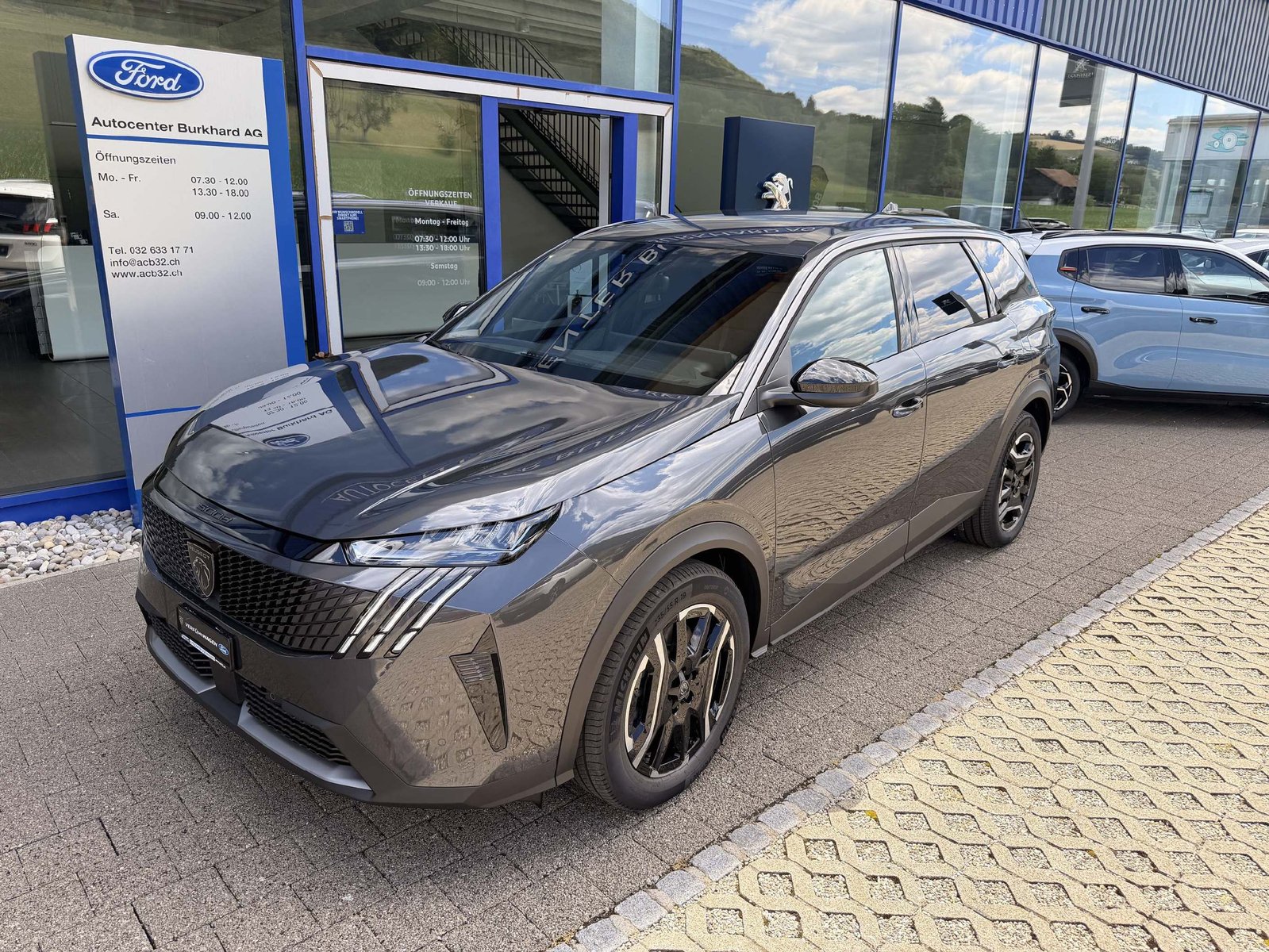 PEUGEOT 5008 e-Allure Premium AWD, Elettrica, Auto nuove, Automatico - 2