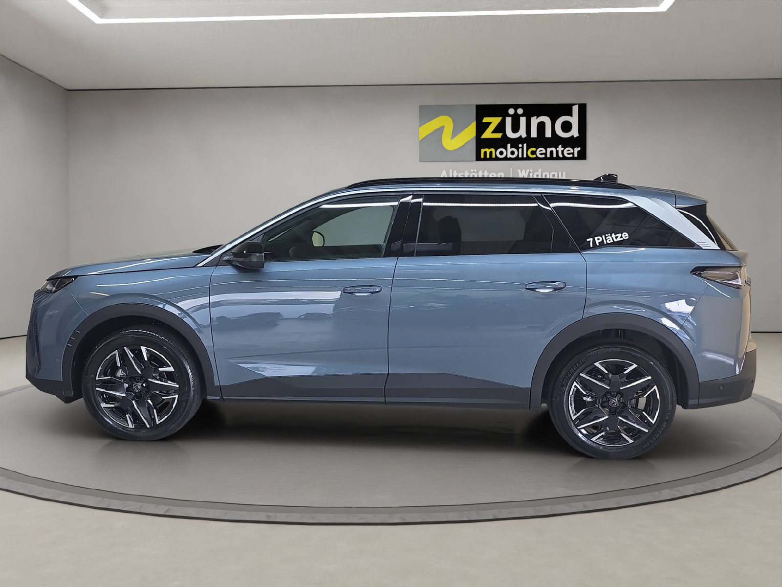 PEUGEOT 5008 1.2 Hybrid Allure Premium, Hybride Léger Essence/Électricité, Voiture nouvelle, Automatique - 2