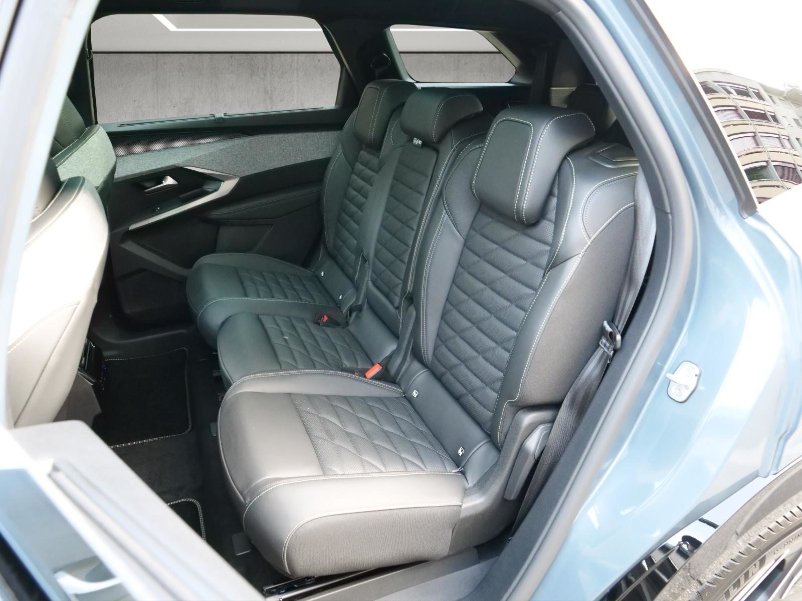 PEUGEOT 5008 e-GT 4x4 Exclusive, Électrique, Voiture nouvelle, Automatique - 7
