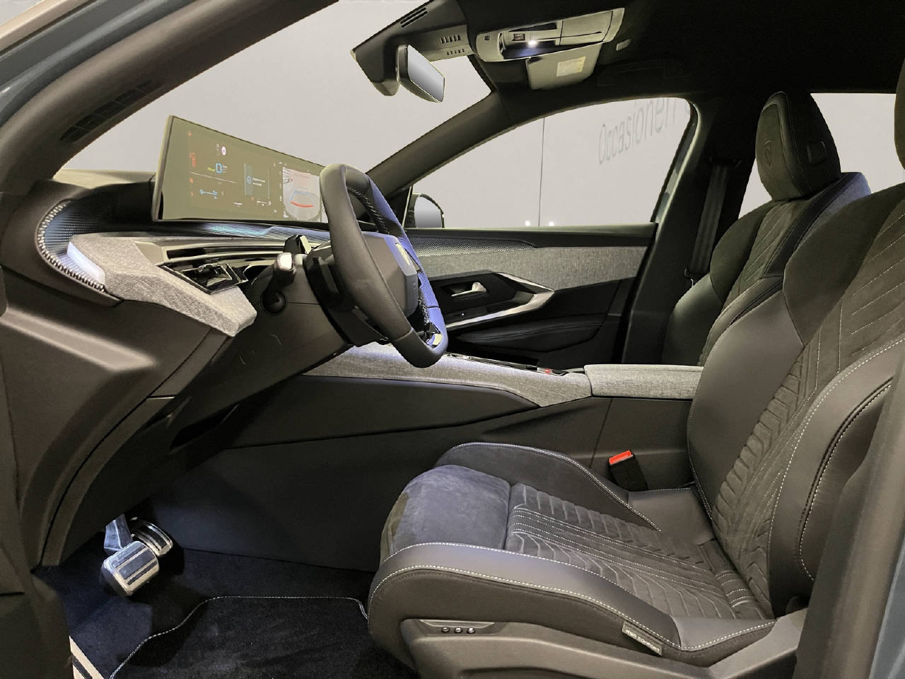 PEUGEOT 5008 1.6 PHEV 225 GT, Plug-in-Hybrid Petrol/Electric, New car, Automatic - 7