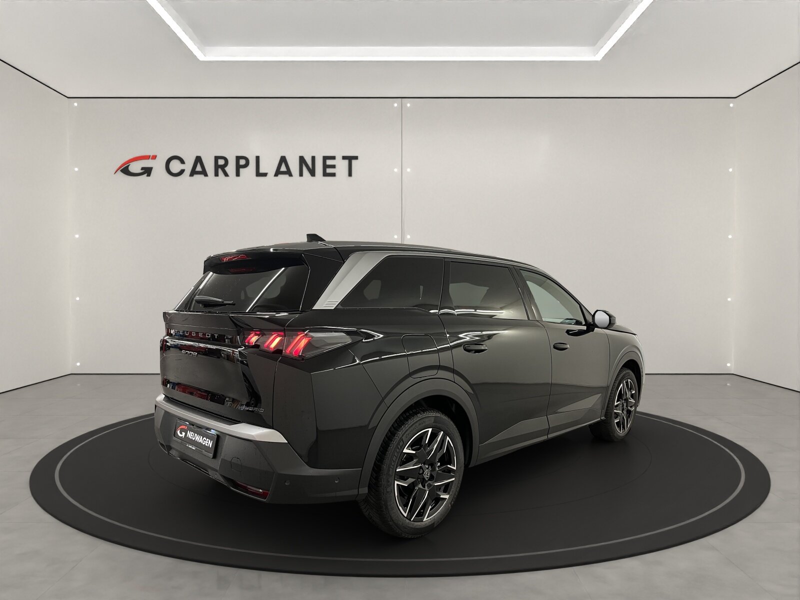 PEUGEOT 5008 1.2 Hybrid Allure Premium, Mild-Hybrid Petrol/Electric, New car, Automatic - 5