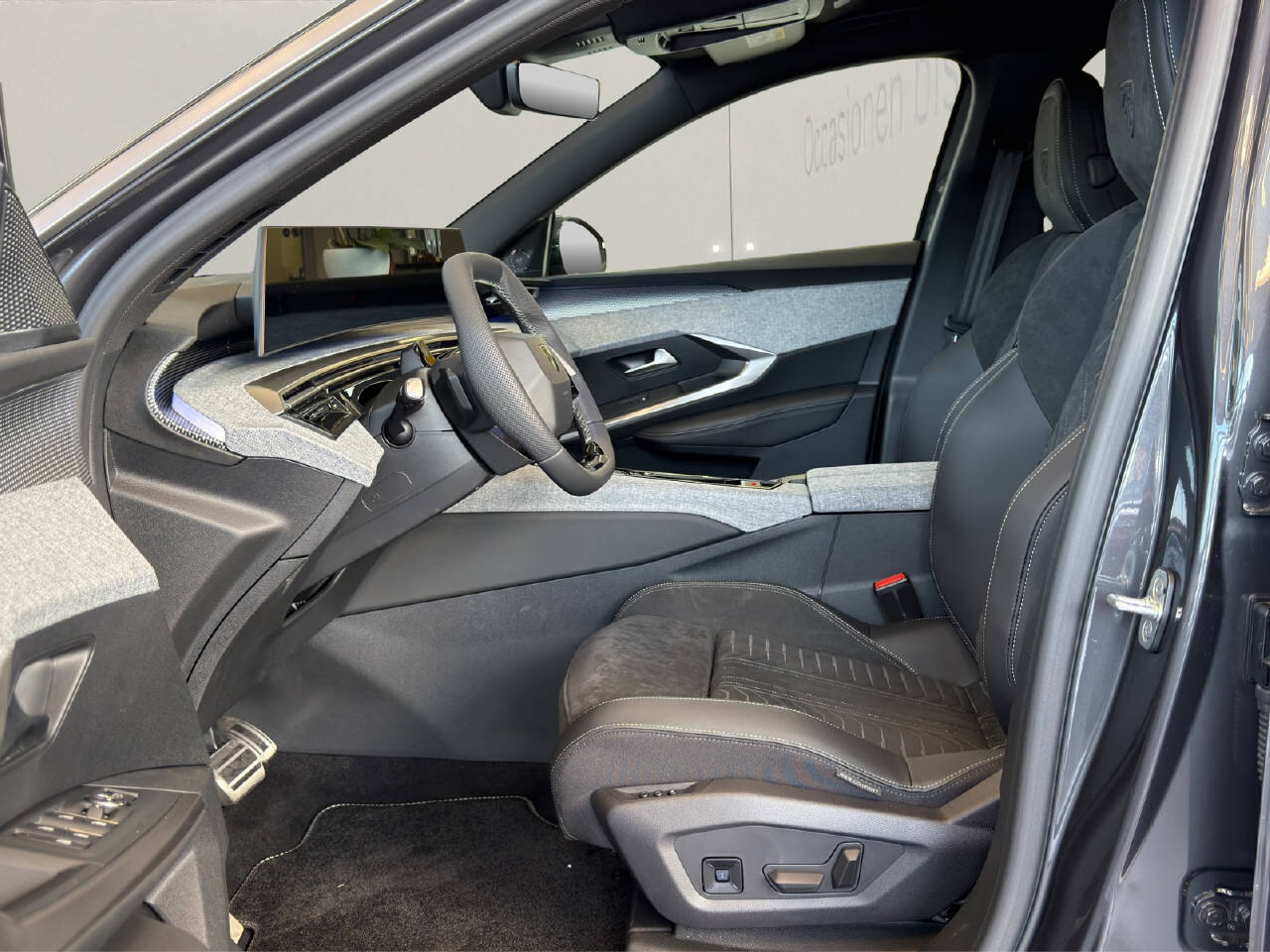 PEUGEOT 5008 1.2 Hybrid GT Exclusive, Mild-Hybrid Benzin/Elektro, Neuwagen, Automatik - 4