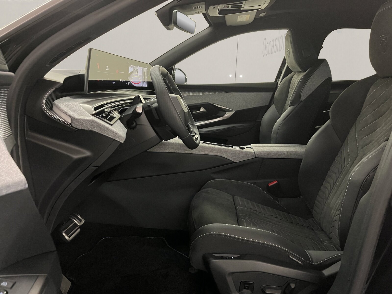 PEUGEOT 5008 1.2 Hybrid GT, Mild-Hybrid Petrol/Electric, New car, Automatic - 7