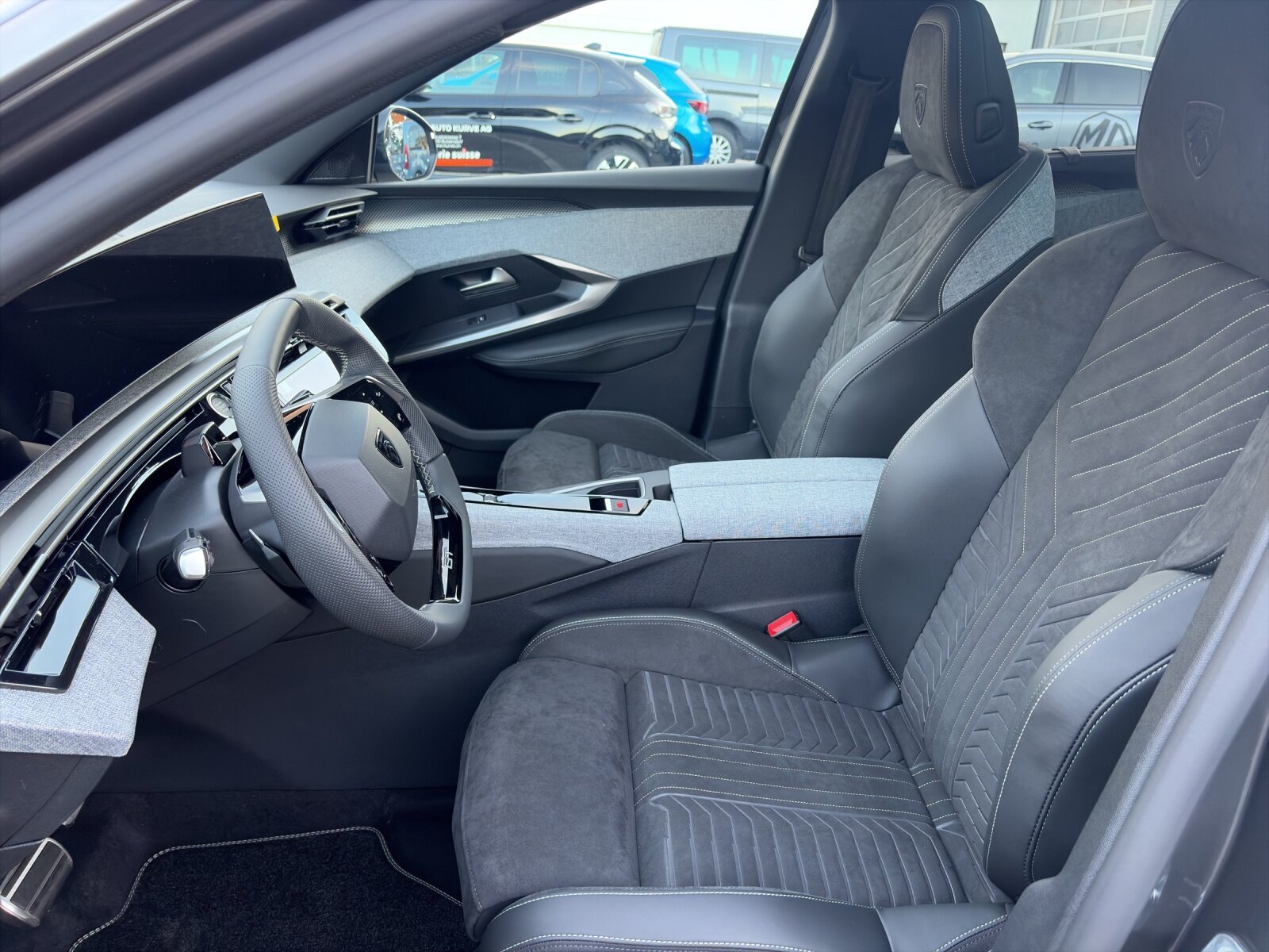 PEUGEOT 5008 long range e-GT, Électrique, Voiture nouvelle, Automatique - 4