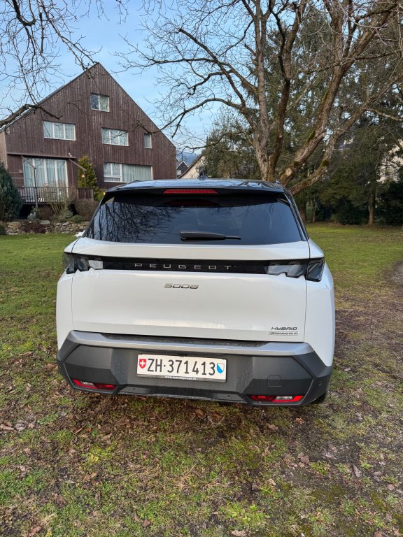 PEUGEOT 5008 1.2 Hybrid GT, Mild-Hybrid Petrol/Electric, New car, Automatic - 4