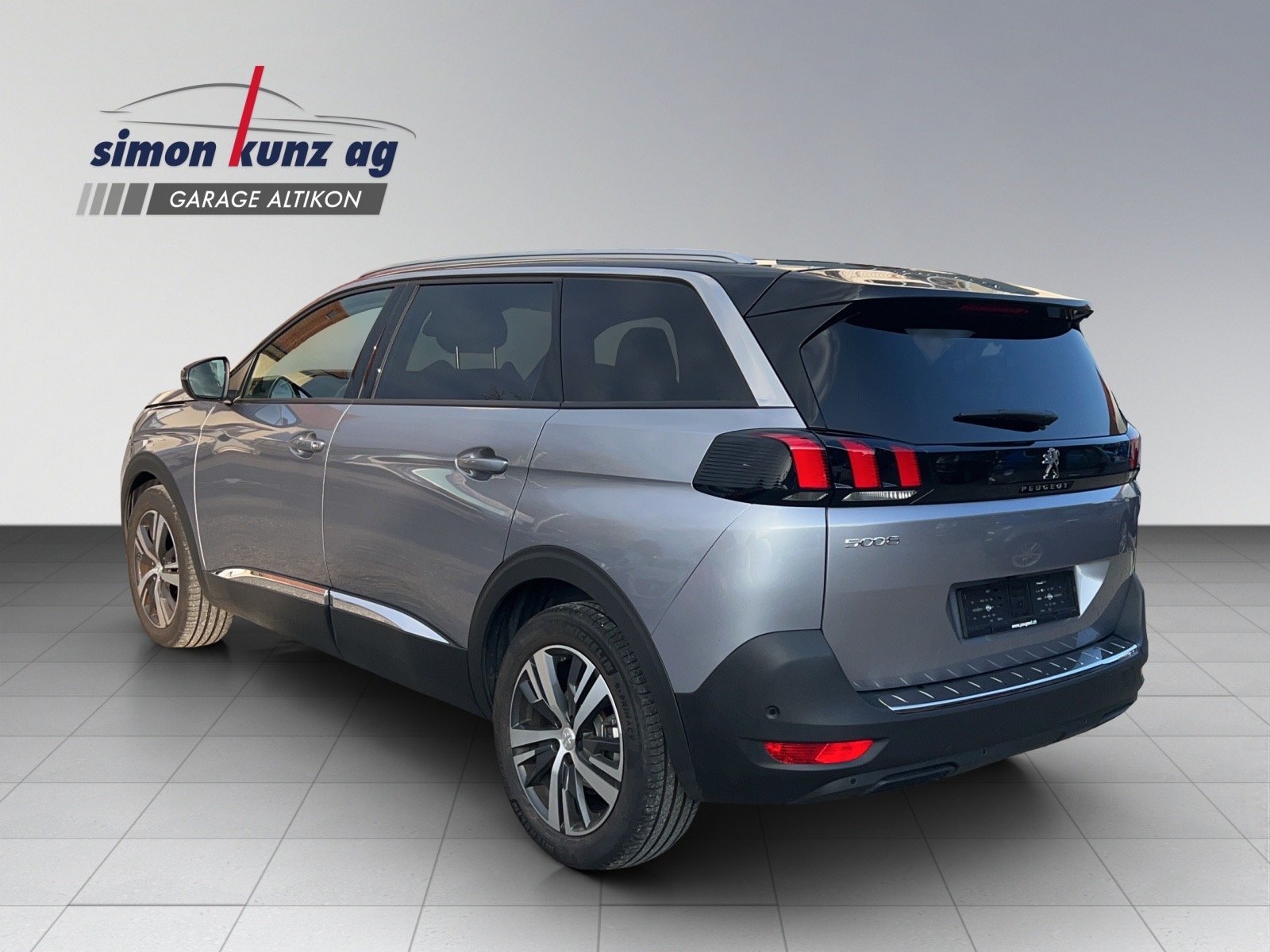 PEUGEOT 5008 1.5 BlueHDi Allure Pack, Diesel, Occasion / Gebraucht, Automatik - 4