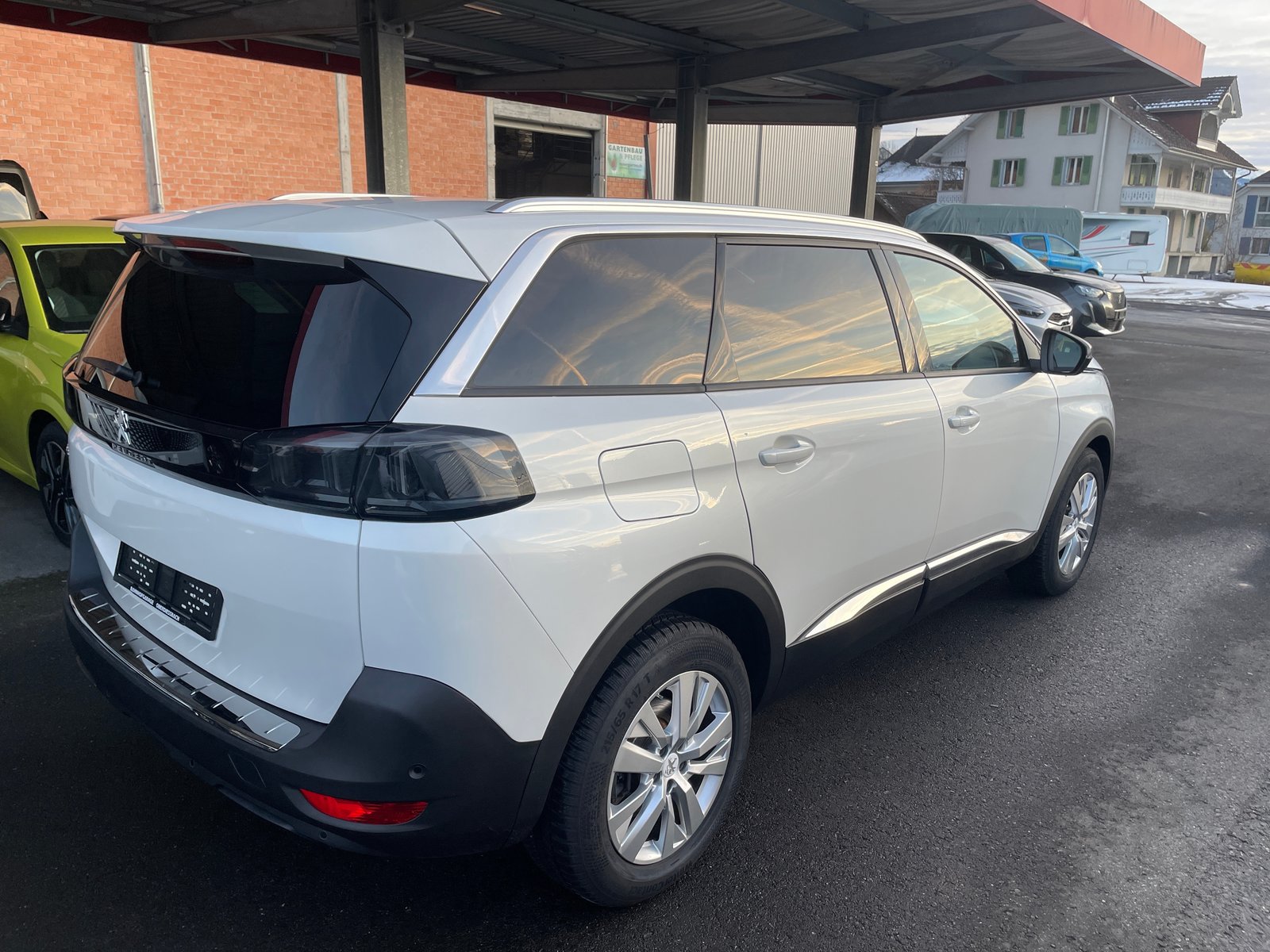 PEUGEOT 5008 1.5 BlueHDi Allure Pack EAT8, Diesel, Occasioni / Usate, Automatico - 2