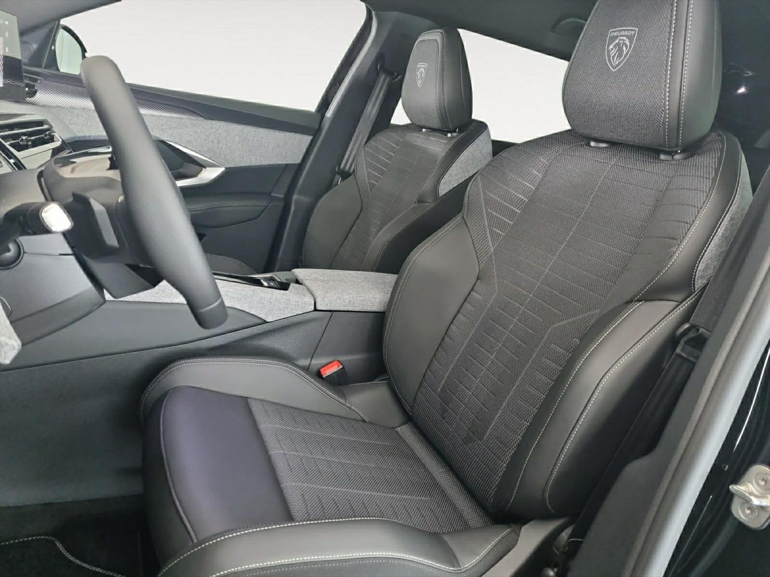PEUGEOT 5008 145 Hybrid GT 7-Plätzer, Mild-Hybrid Petrol/Electric, Second hand / Used, Automatic - 5