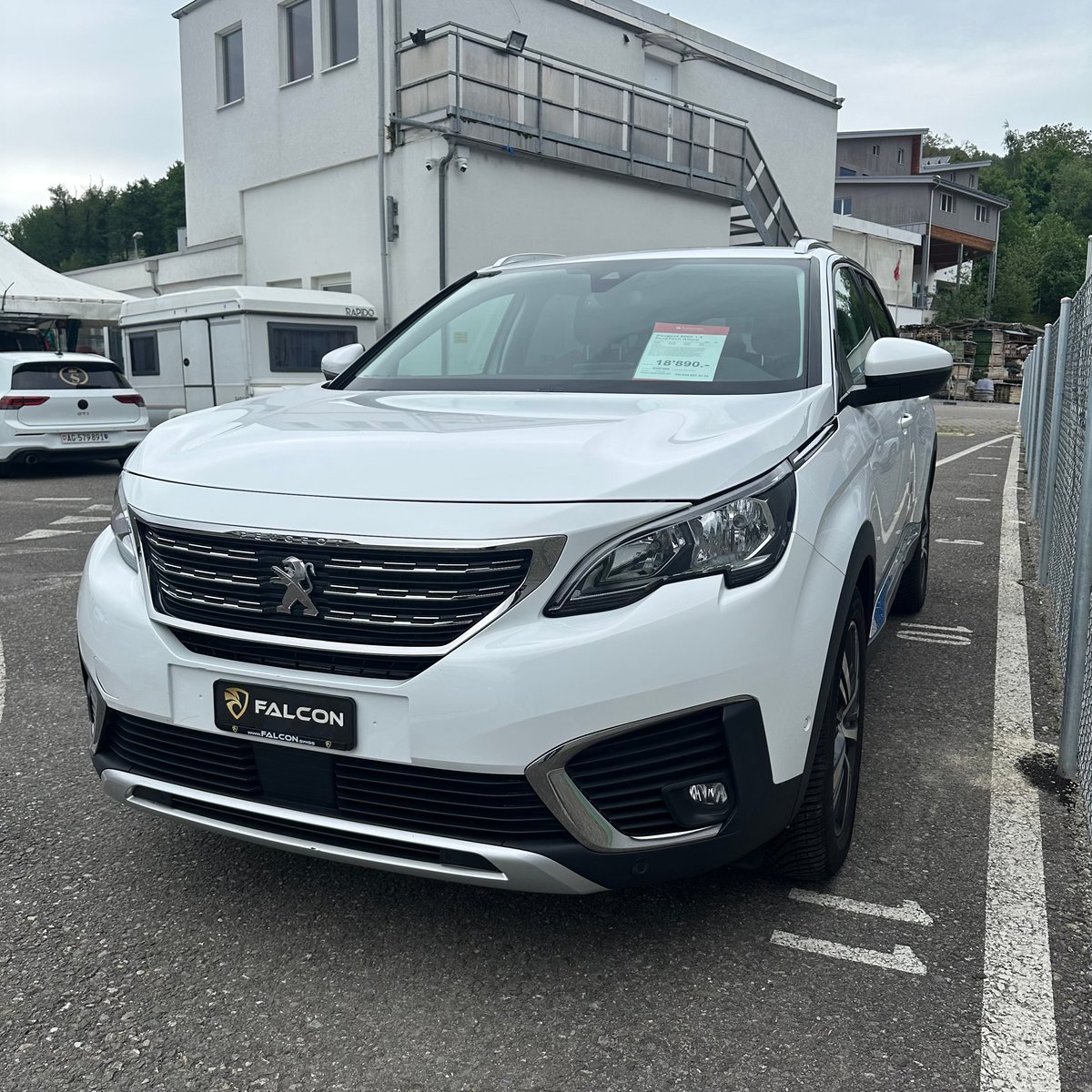 PEUGEOT 5008 1.2 Pure Tech Allure EAT, Essence, Occasion / Utilisé, Automatique - 3