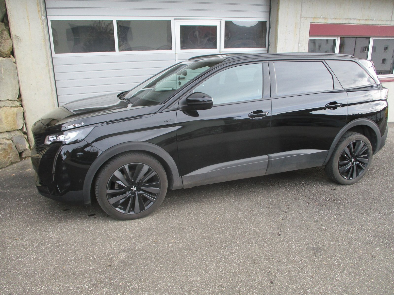 PEUGEOT 5008 1.5 BlueHDi GT EAT8