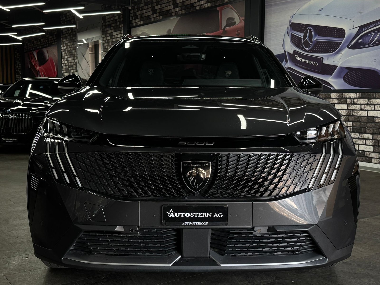 PEUGEOT 5008 145 Hybrid e-DCS6 GT, Mild-Hybrid Benzin/Elektro, Occasion / Gebraucht, Automatik - 2
