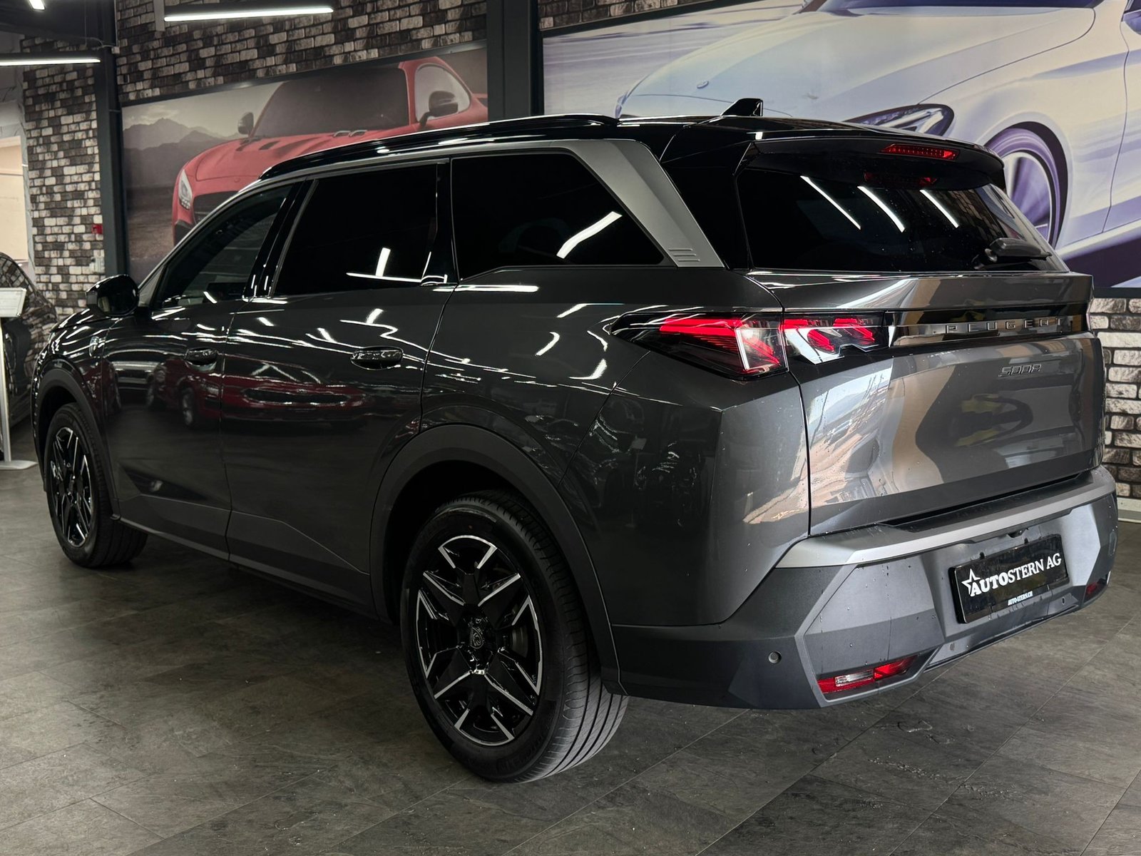 PEUGEOT 5008 145 Hybrid e-DCS6 GT, Mild-Hybrid Benzin/Elektro, Occasion / Gebraucht, Automatik - 6