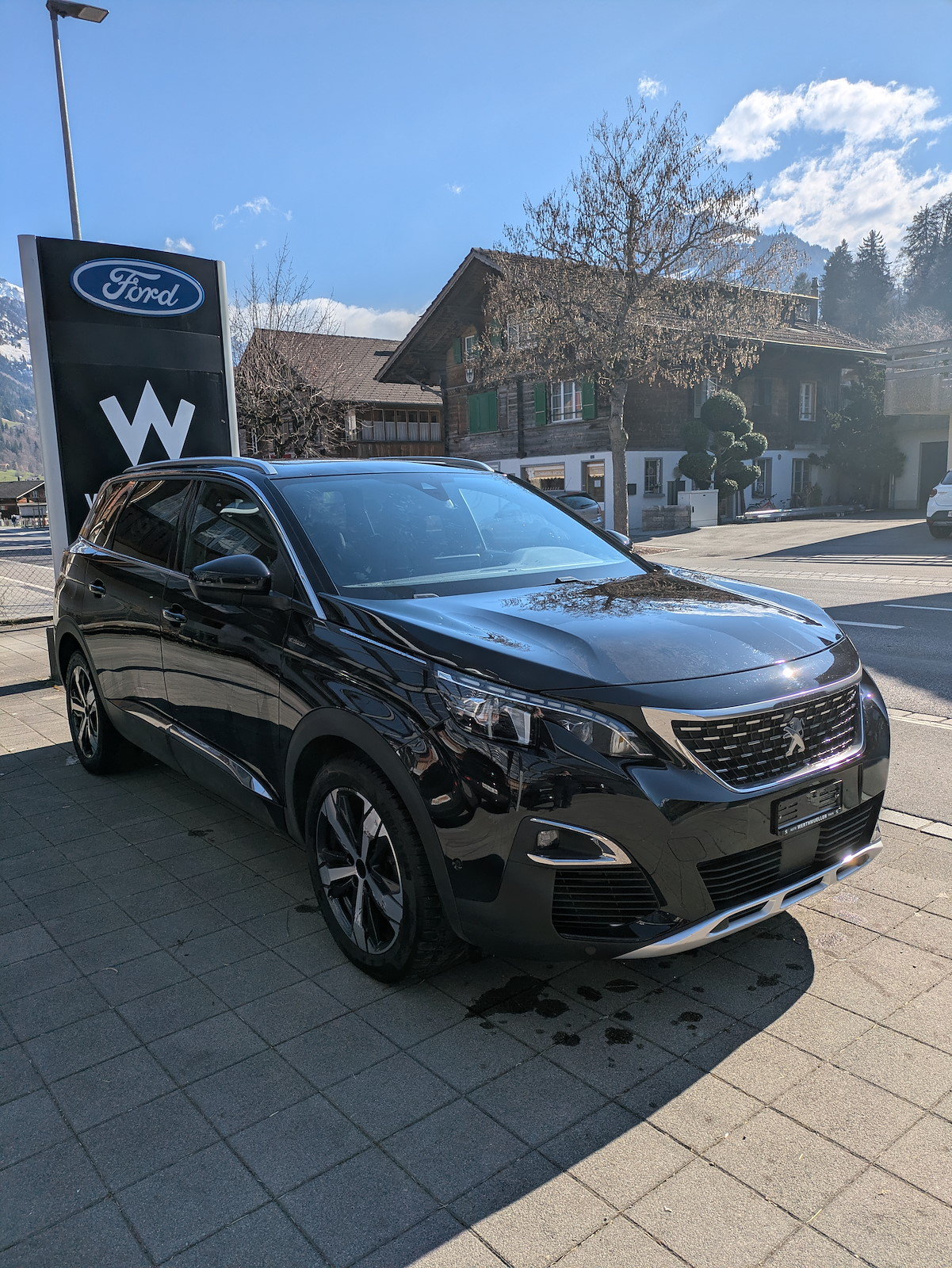 PEUGEOT 5008 1.5 BlueHDi GT Line