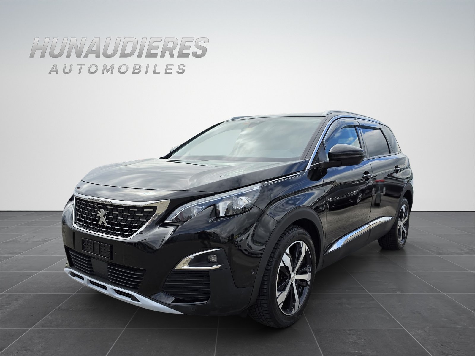 PEUGEOT 5008 1.6 BlueHDi Allure ETA