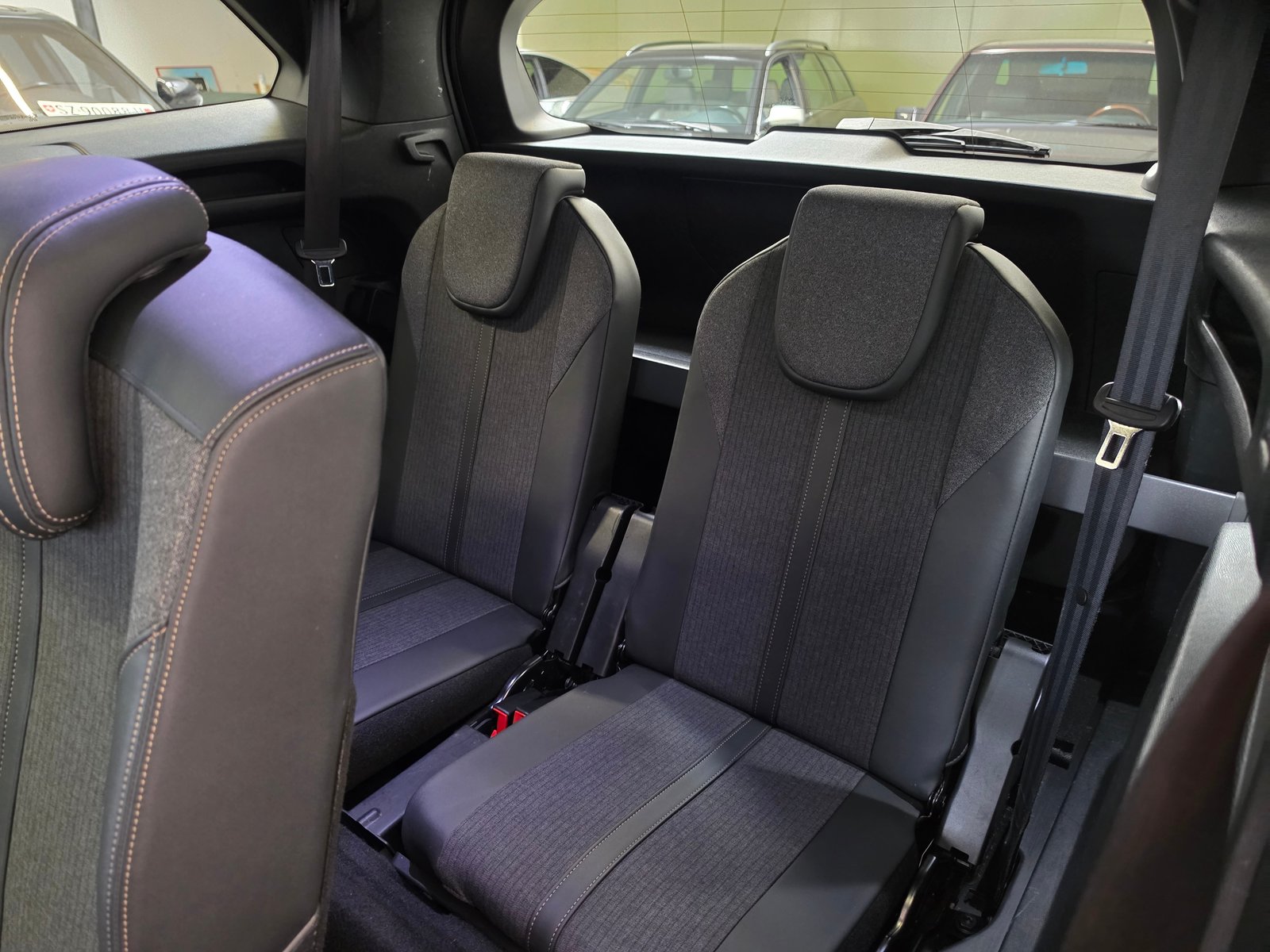 PEUGEOT 5008 1.5 BlueHDi GT Line EAT 7 Sitzplätze, Diesel, Occasion / Utilisé, Automatique - 6