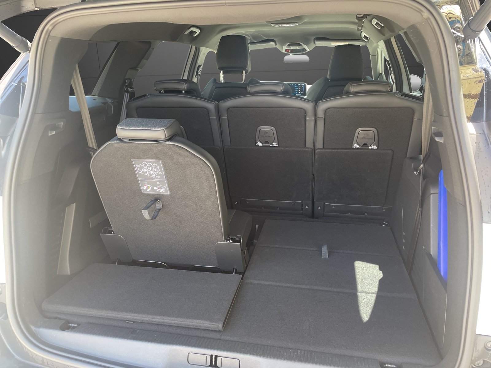 PEUGEOT 5008 1.6 Pure Tech GT LineEAT8, Benzin, Occasion / Gebraucht, Automatik - 7