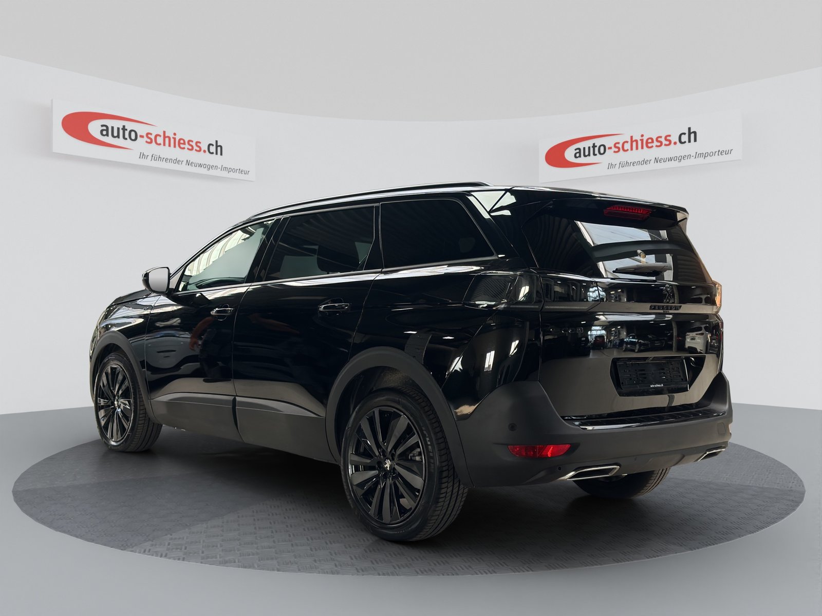 PEUGEOT 5008 1.2 Pure Tech GT Black EAT8, Essence, Occasion / Utilisé, Automatique - 3