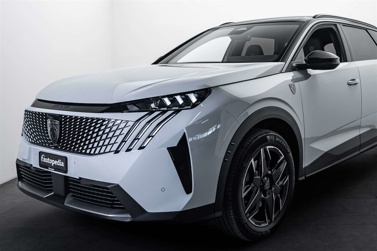 PEUGEOT 5008 145 Hybrid GT 7-Plätzer e-DCS-Automat, Hybride Léger Essence/Électricité, Occasion / Utilisé, Automatique - 2