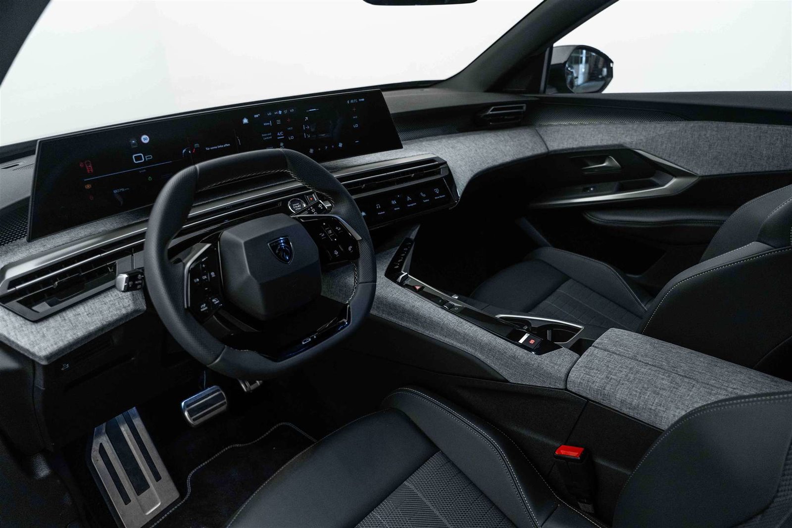 PEUGEOT 5008 145 Hybrid GT 7-Plätzer e-DCS-Automat, Hybride Leggero Benzina/Elettrica, Occasioni / Usate, Automatico - 7