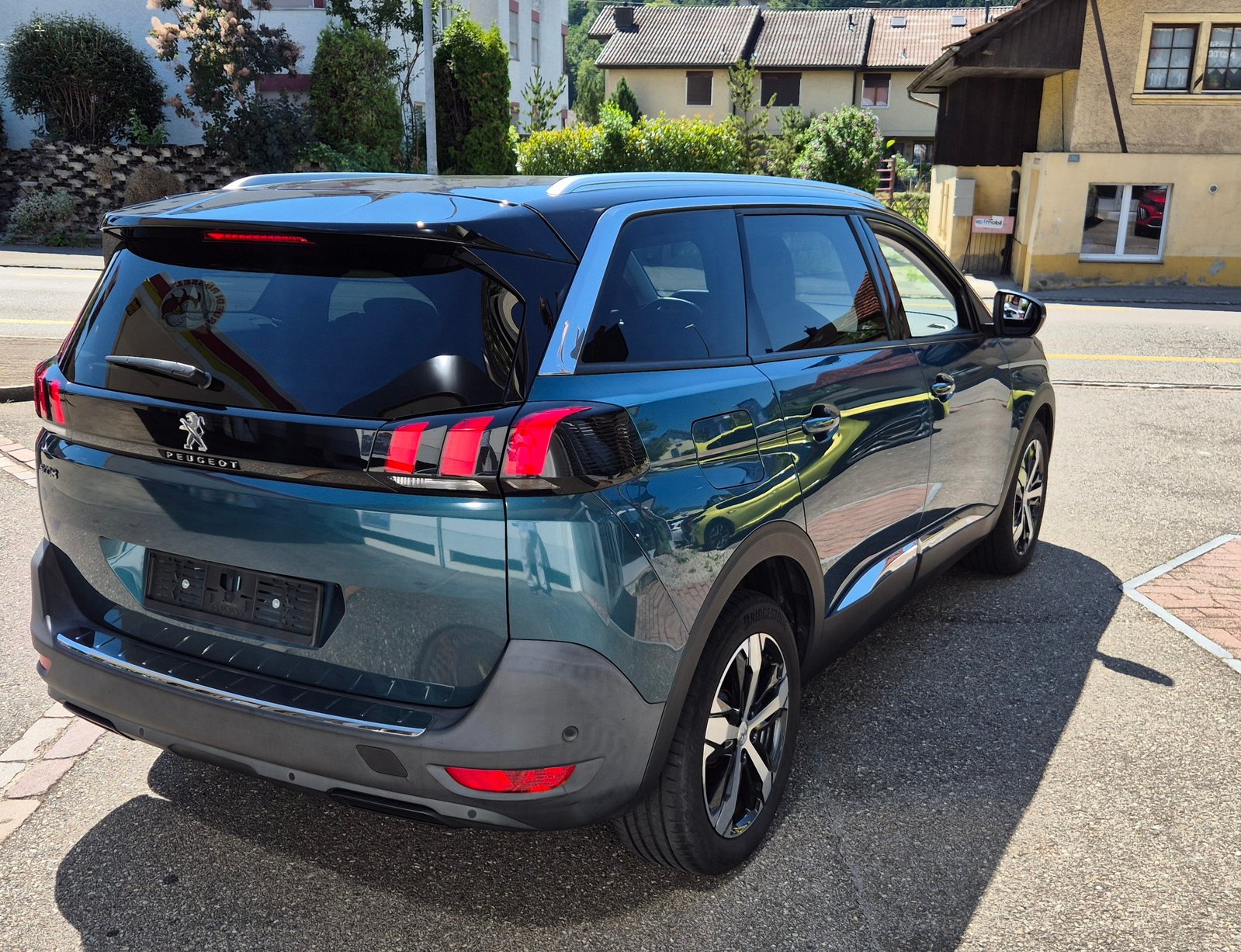 PEUGEOT 5008 1.6 THP GT Line, Benzin, Occasion / Gebraucht, Automatik - 3