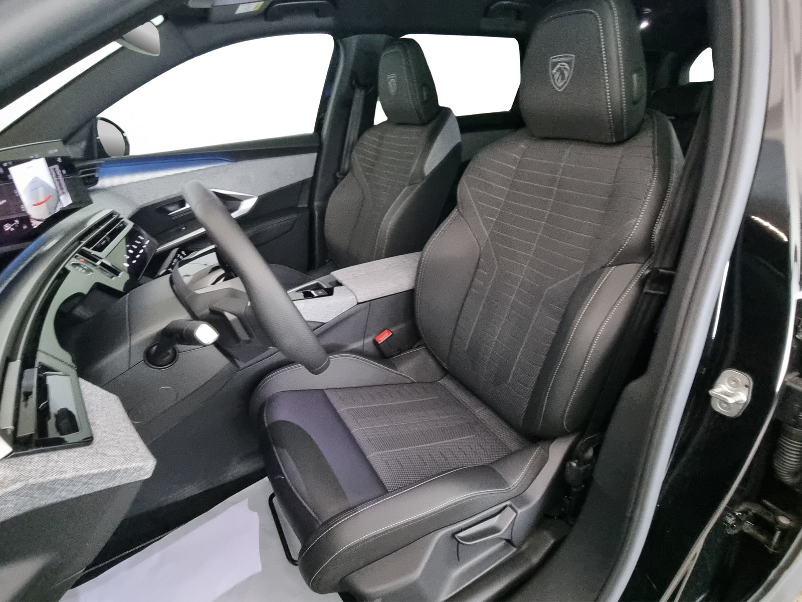 PEUGEOT 5008 145 Hybrid GT 7-Plätzer, Mild-Hybrid Benzin/Elektro, Occasion / Gebraucht, Automatik - 6