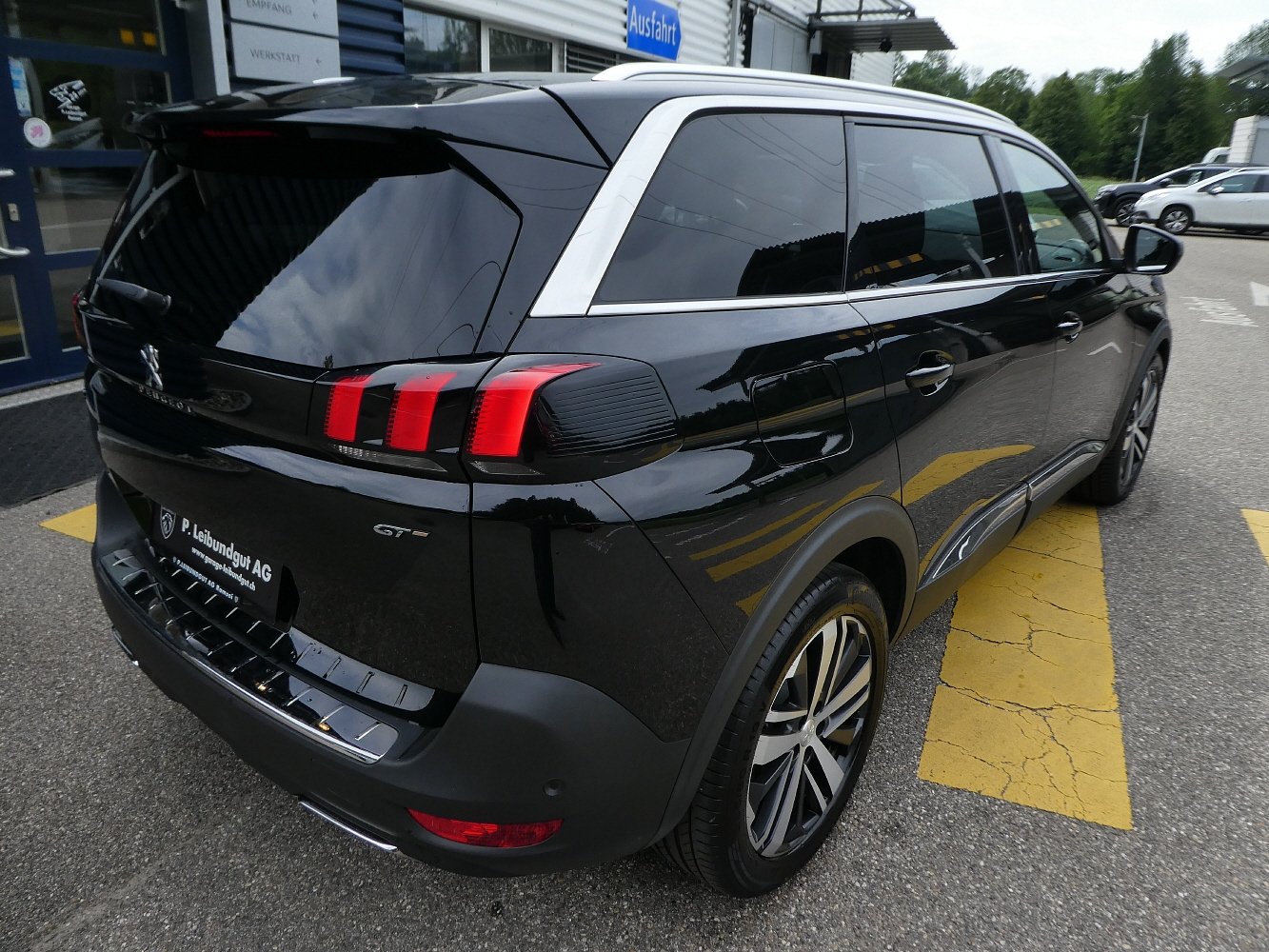 PEUGEOT 5008 2.0 BlueHDi 180 GT EAT8, Diesel, Occasion / Gebraucht, Automatik - 6