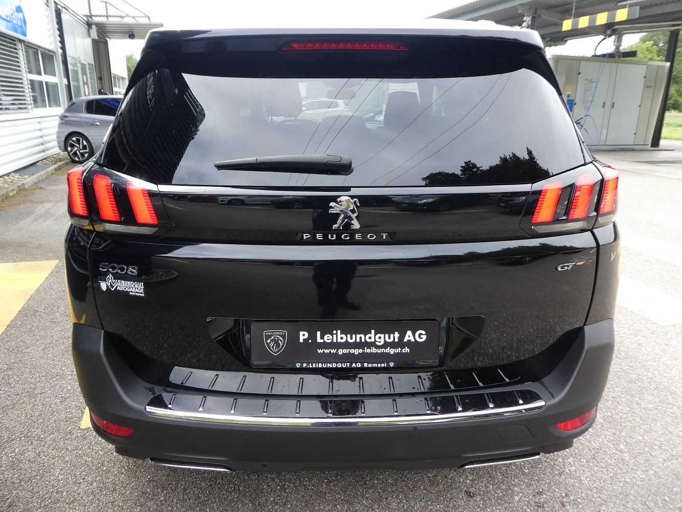 PEUGEOT 5008 2.0 BlueHDi 180 GT EAT8, Diesel, Occasion / Gebraucht, Automatik - 7