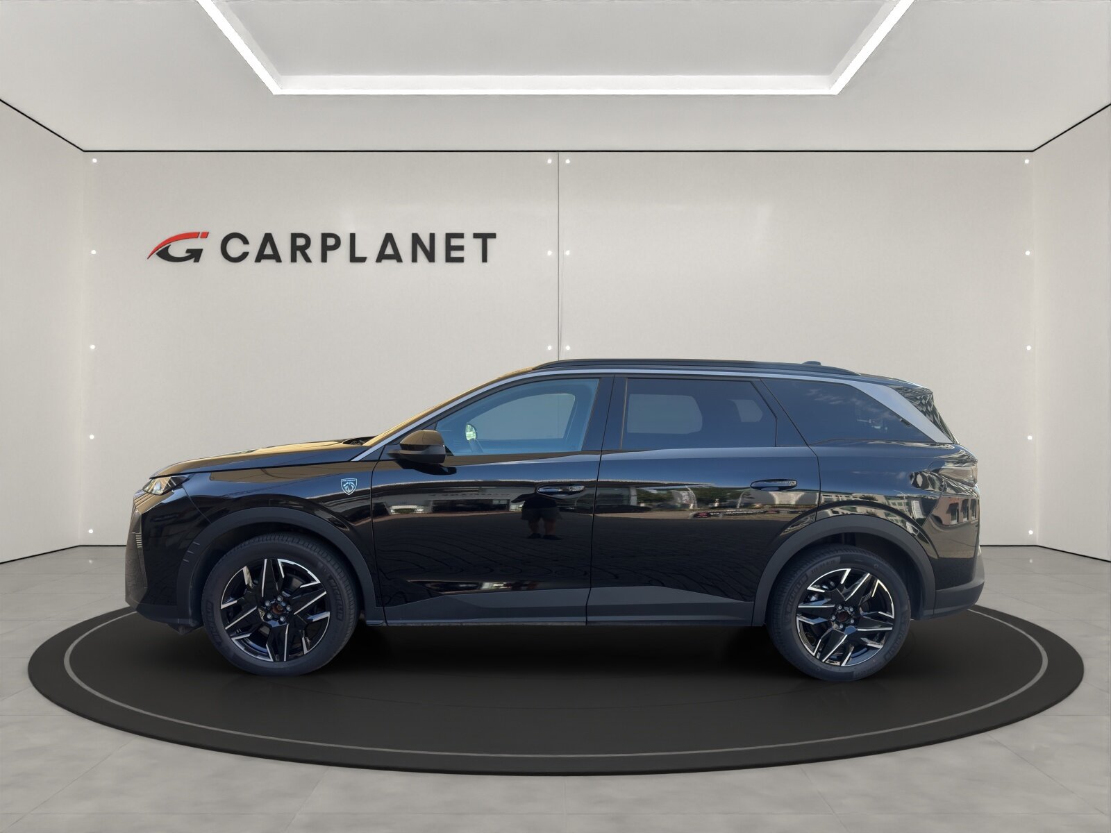 PEUGEOT 5008 1.2 Hybrid GT 145PS 7-Plätzer, Mild-Hybrid Petrol/Electric, Second hand / Used, Automatic - 4
