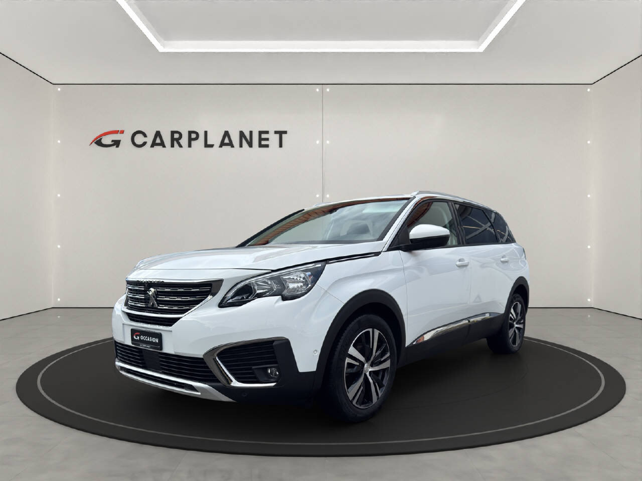 PEUGEOT 5008 1.2 PureTech Allure