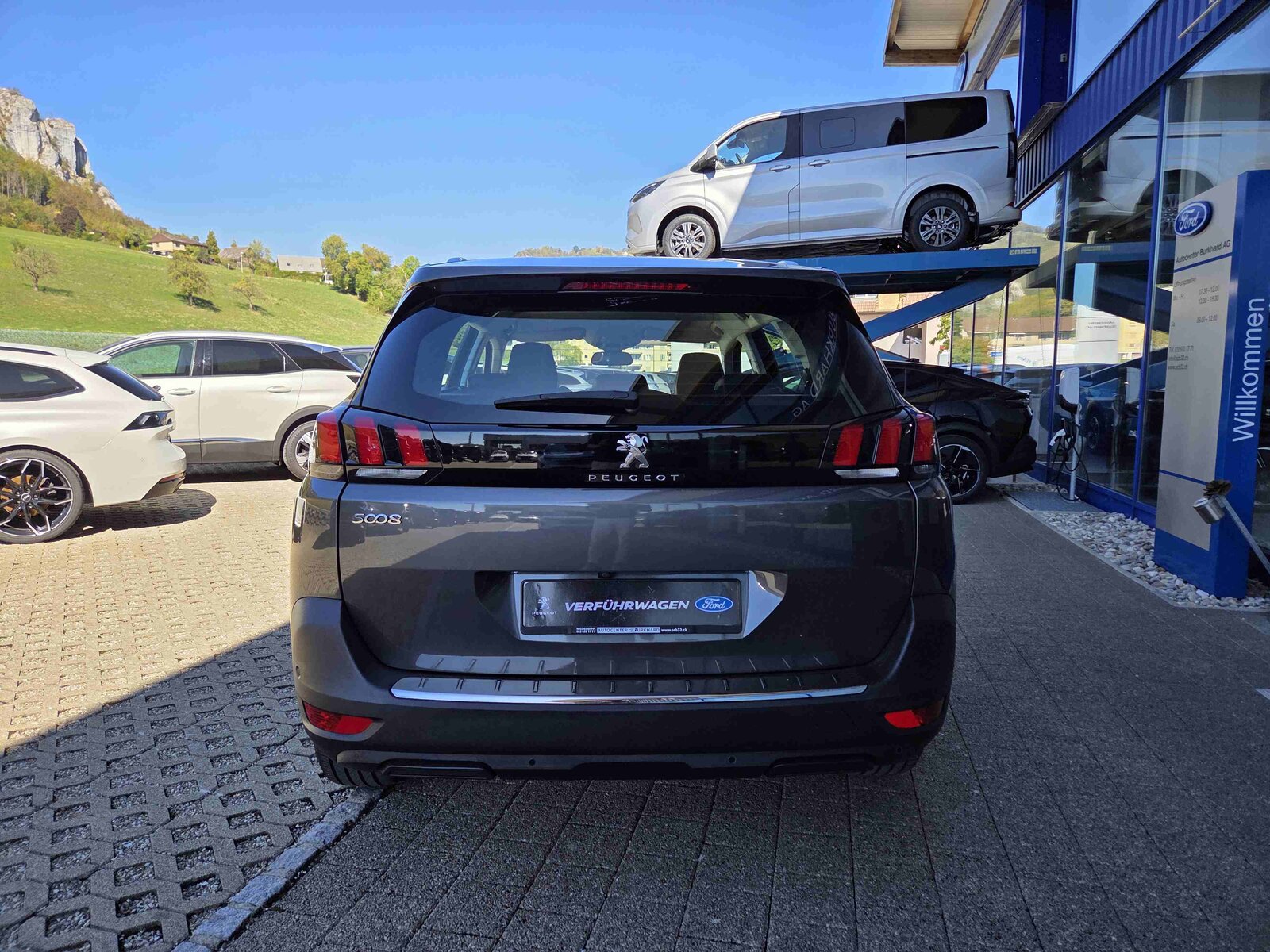 PEUGEOT 5008 1.5 BlueHDi Allure 7-Plätzer, Diesel, Occasioni / Usate, Automatico - 4