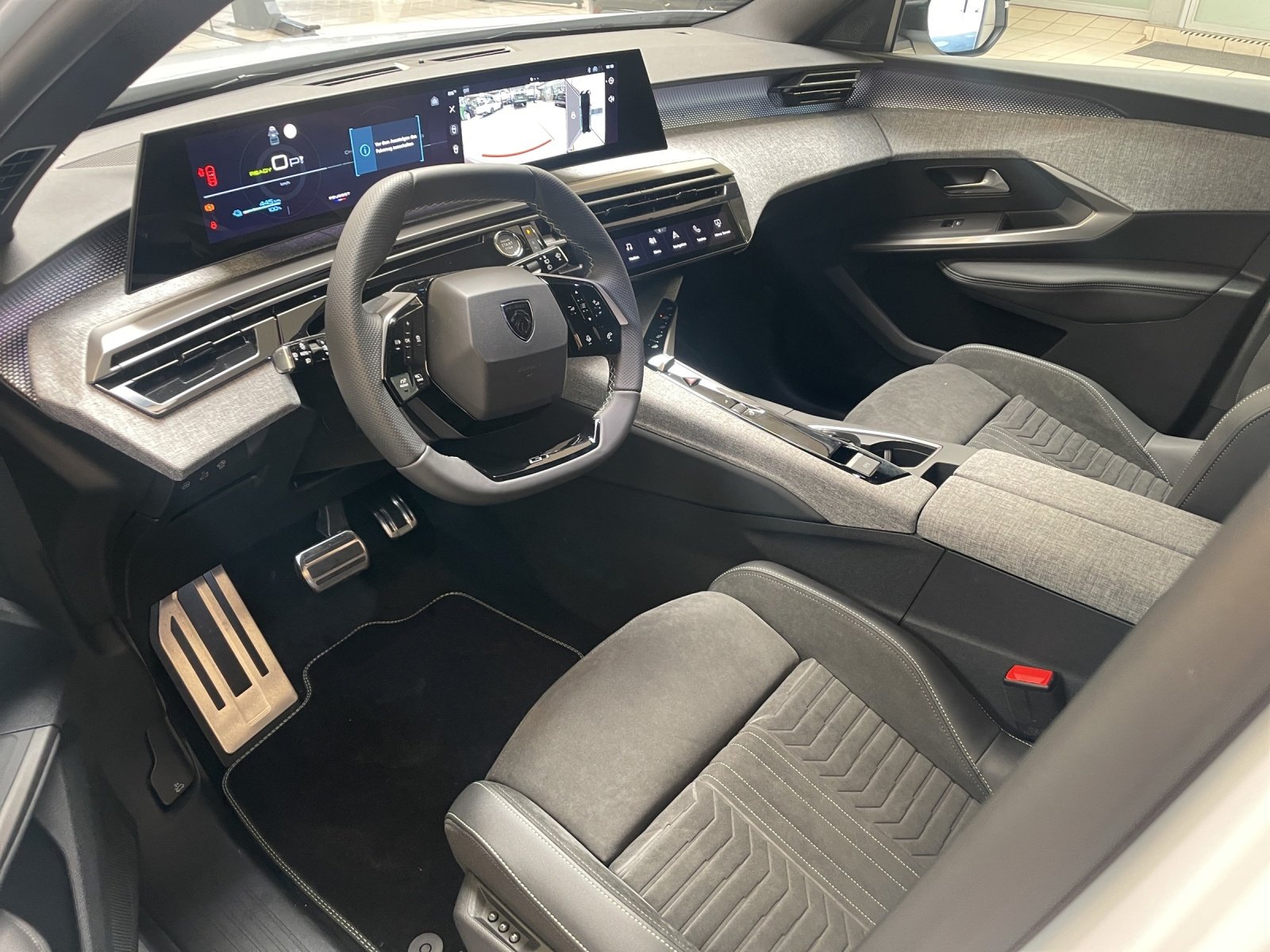 PEUGEOT 5008 e-Launch Edition AWD, Électrique, Voiture de démonstration, Automatique - 4
