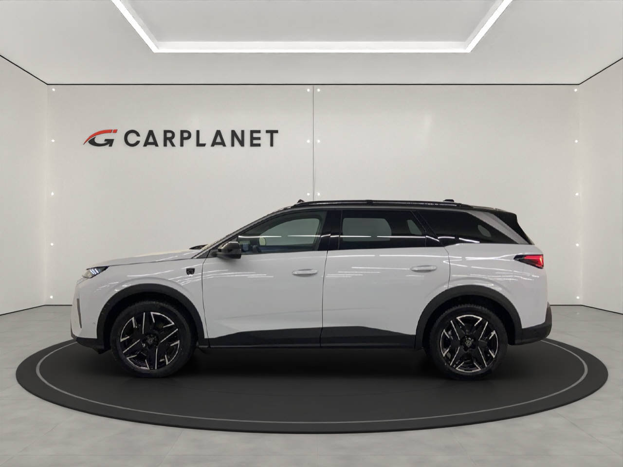 PEUGEOT 5008 1.2 Hybrid GT, Mild-Hybrid Petrol/Electric, Ex-demonstrator, Automatic - 2