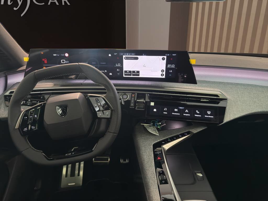 PEUGEOT 5008 145 Hybrid e-DCS6 GT, Benzin, Vorführwagen, Automatik - 6