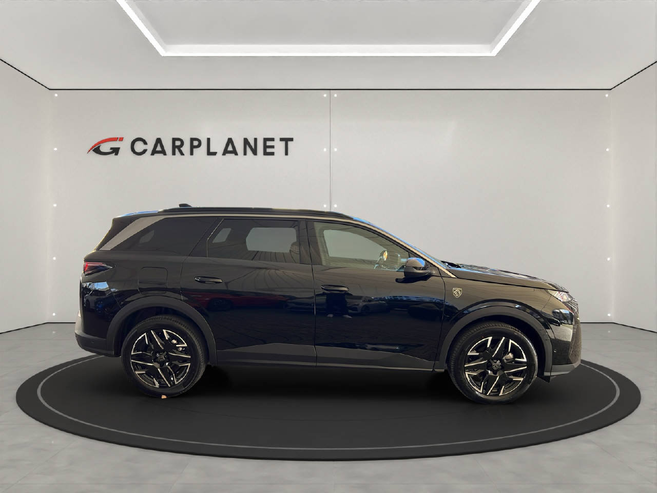 PEUGEOT 5008 1.2 Hybrid GT 7-Plätzer, Mild-Hybrid Benzin/Elektro, Vorführwagen, Automatik - 7