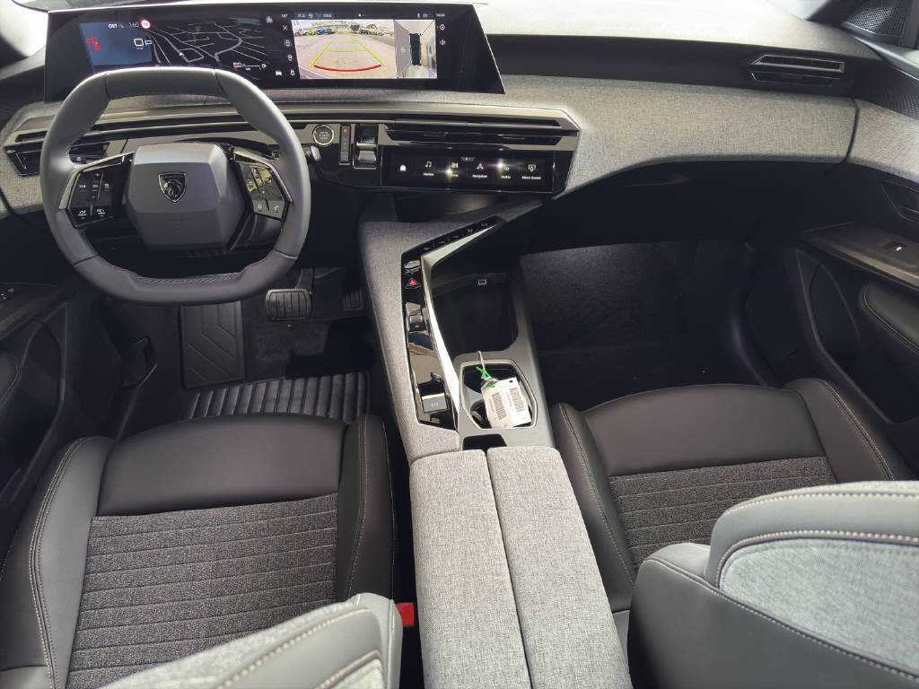 PEUGEOT 5008 1.2 Hybrid Allure Premium, Mild-Hybrid Benzin/Elektro, Vorführwagen, Automatik - 7