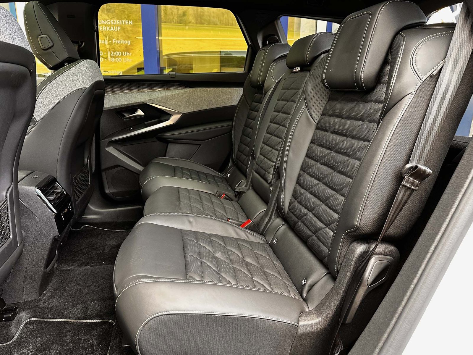 PEUGEOT 5008 1.2 Hybrid GT, Mild-Hybrid Benzin/Elektro, Vorführwagen, Automatik - 6