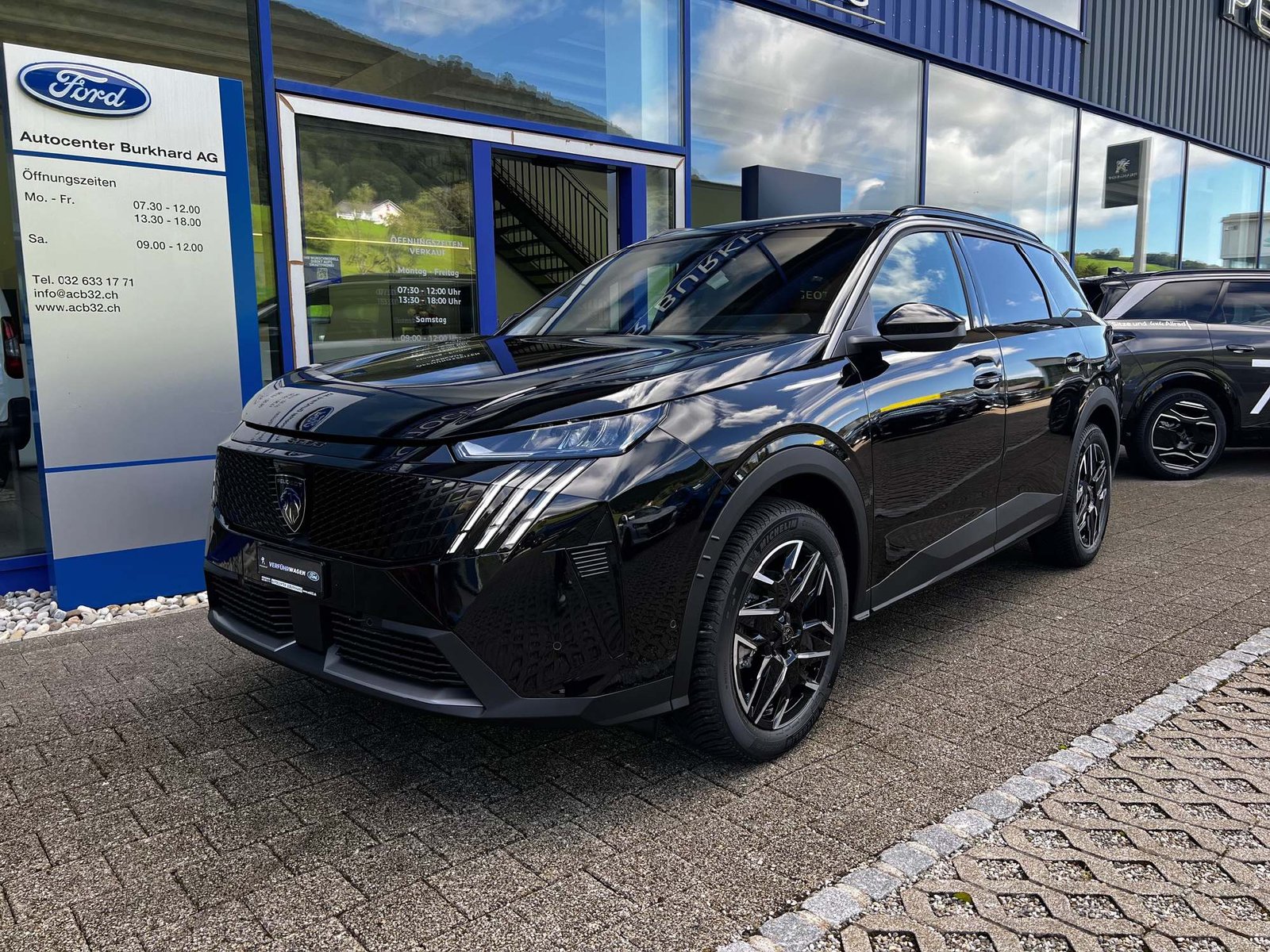 PEUGEOT 5008 1.2 Hybrid Allure Premium 8 Jahre Garantie, Hybride Léger Essence/Électricité, Voiture de démonstration, Automatique - 3