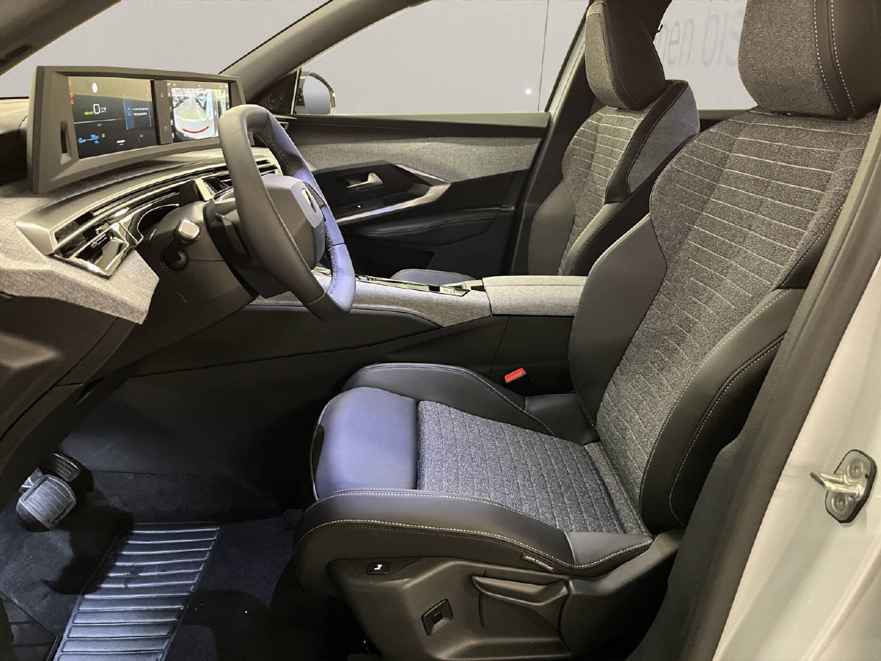 PEUGEOT 5008 long range e-Allure, Elektro, Vorführwagen, Automatik - 7