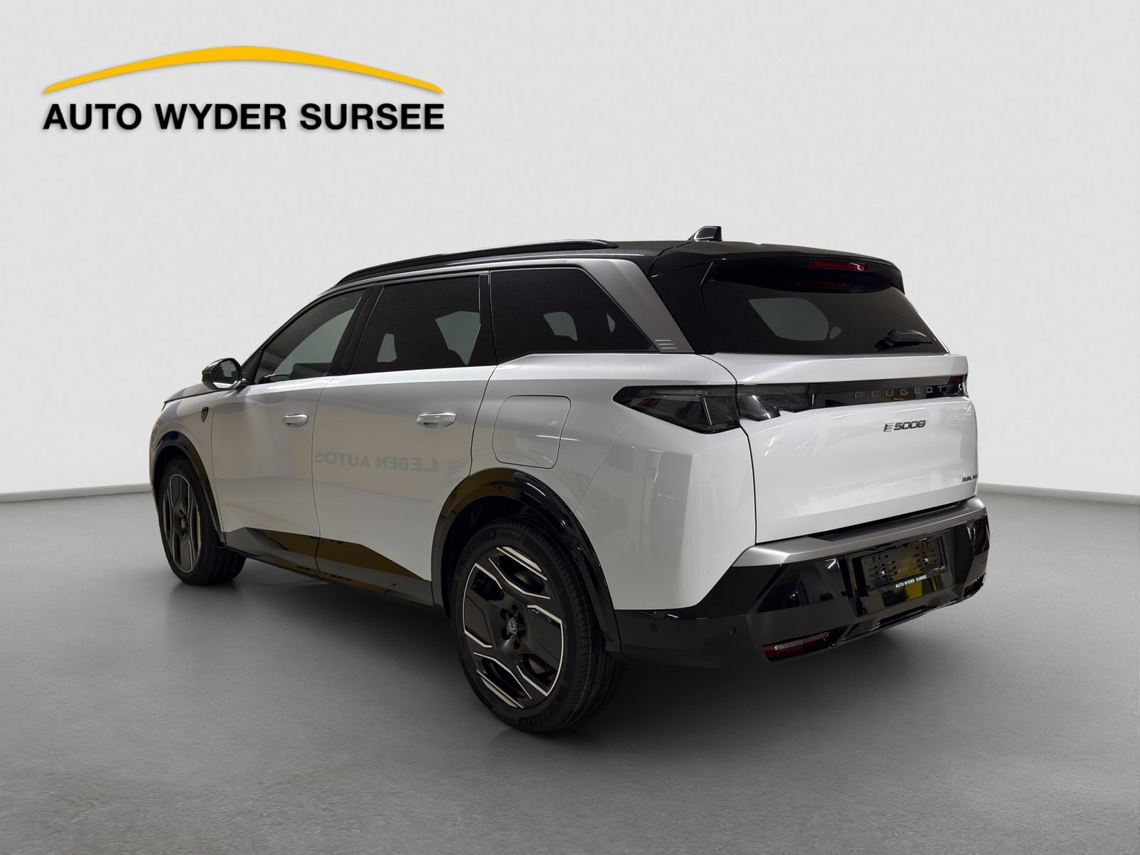 PEUGEOT 5008 e-Launch Edition AWD, Electric, New car, Automatic - 4